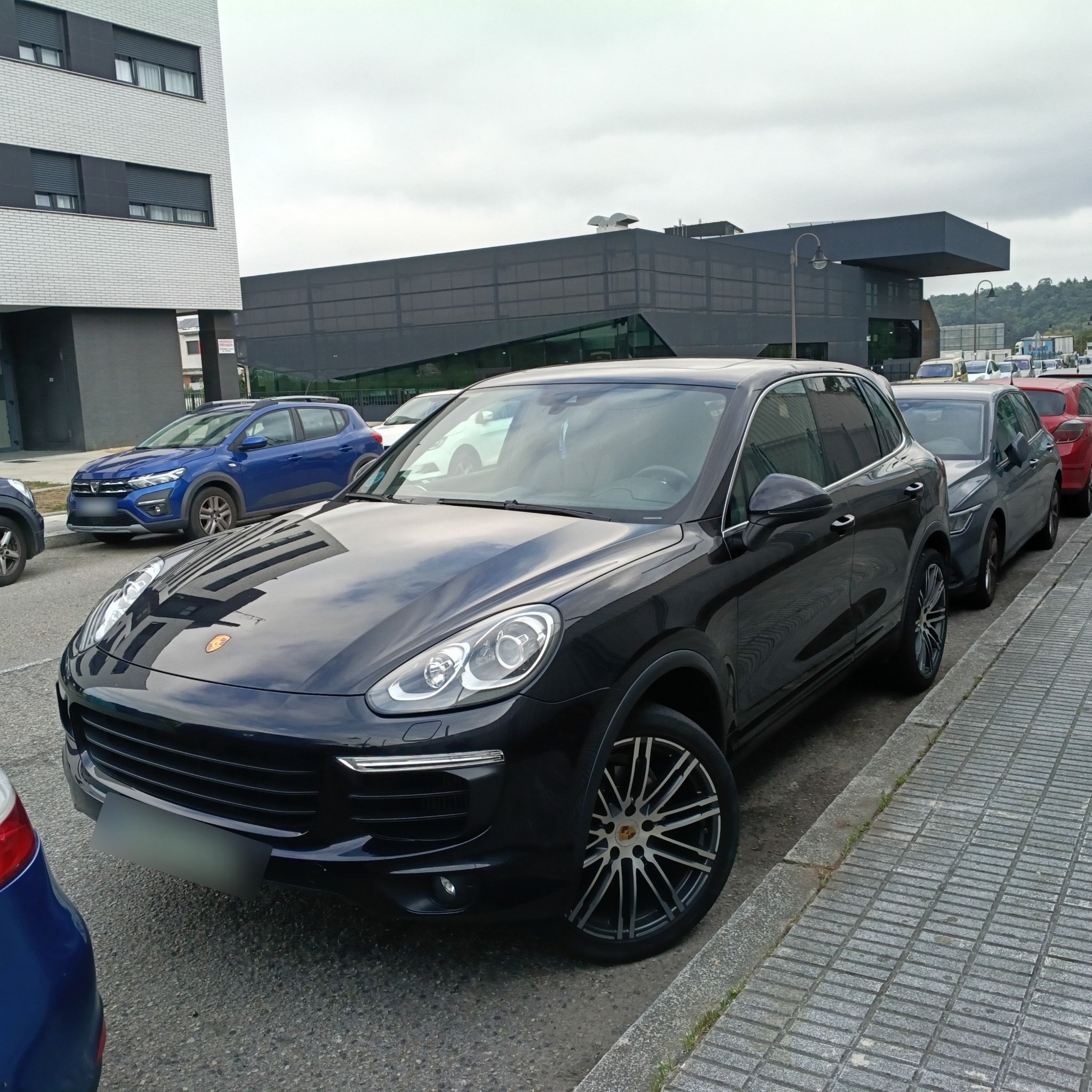 2010 Porsche Cayenne (92A)