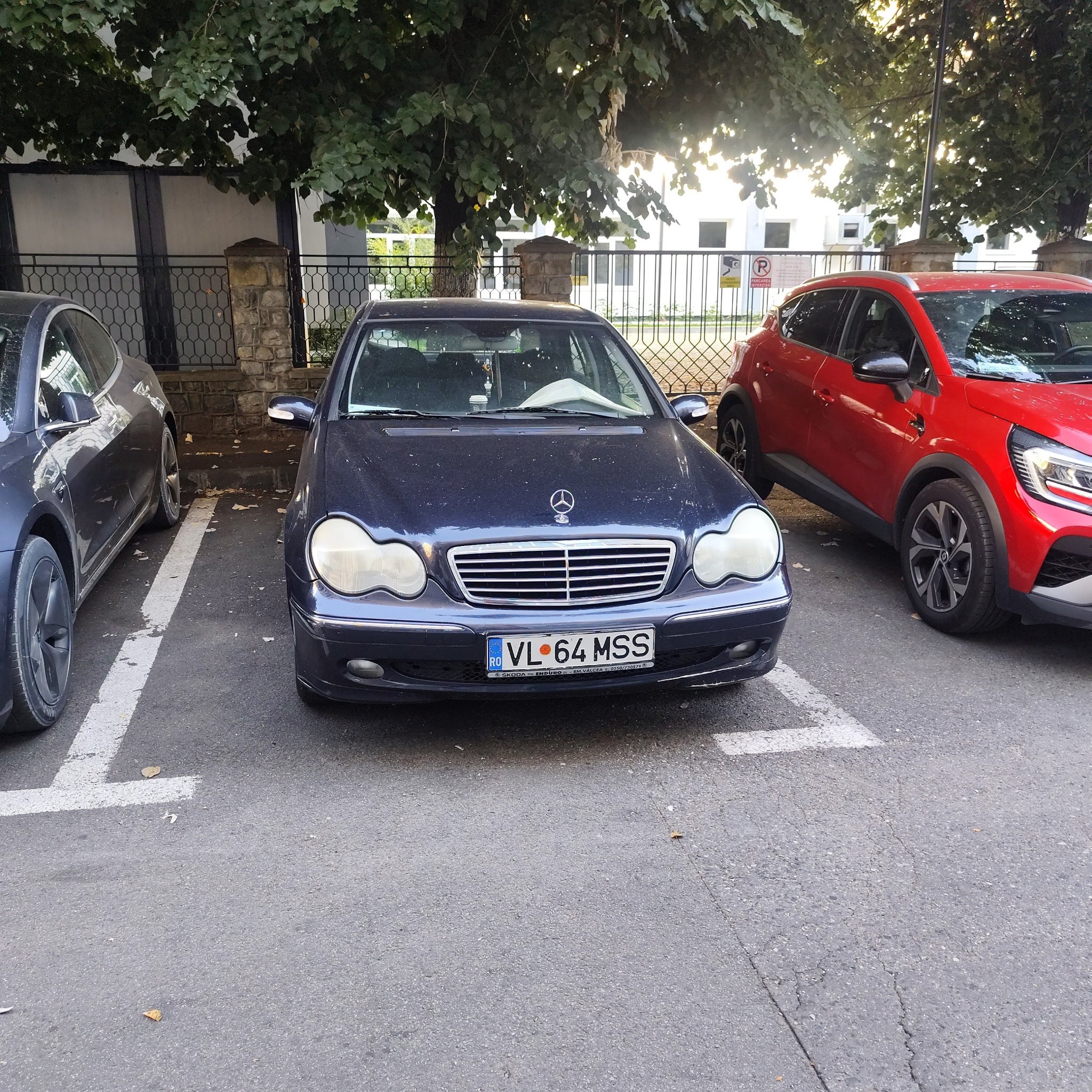 2000 Mercedes-Benz C-Class (W203)
