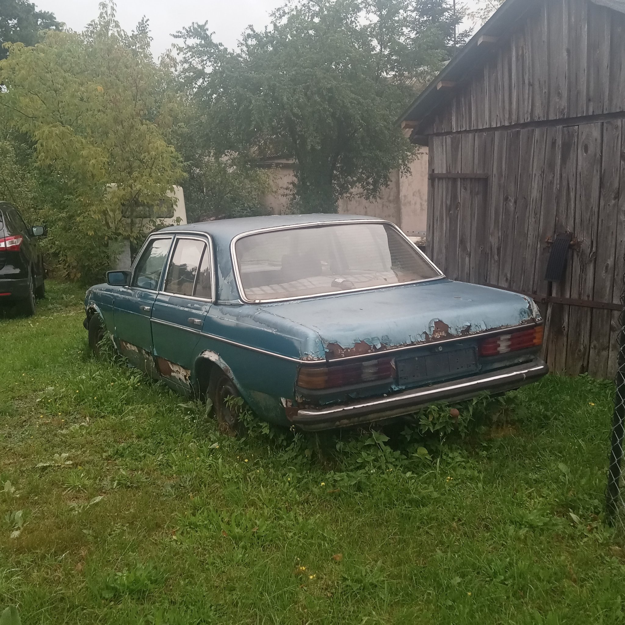 1976 Mercedes-Benz W123