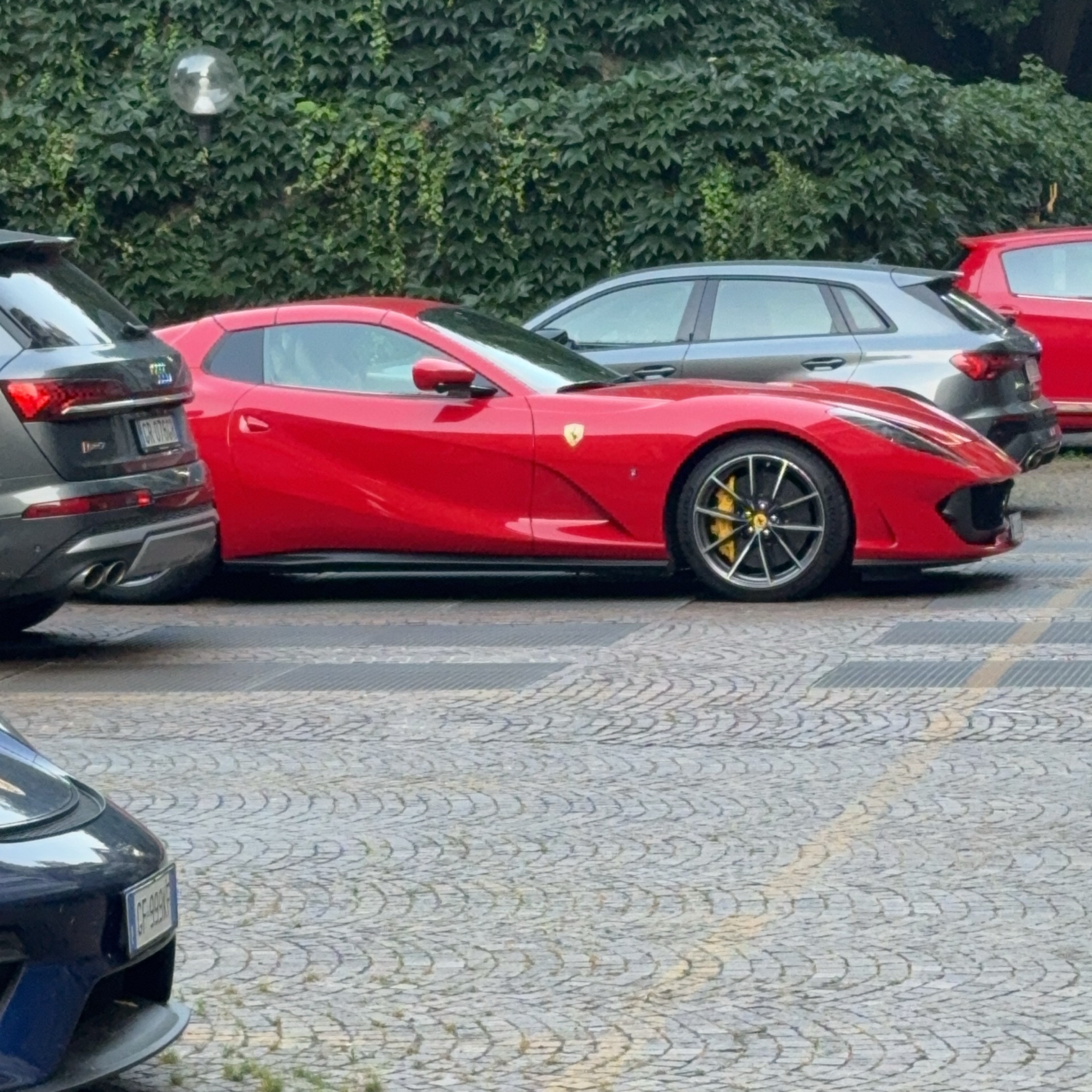 2017 Ferrari 812 Superfast