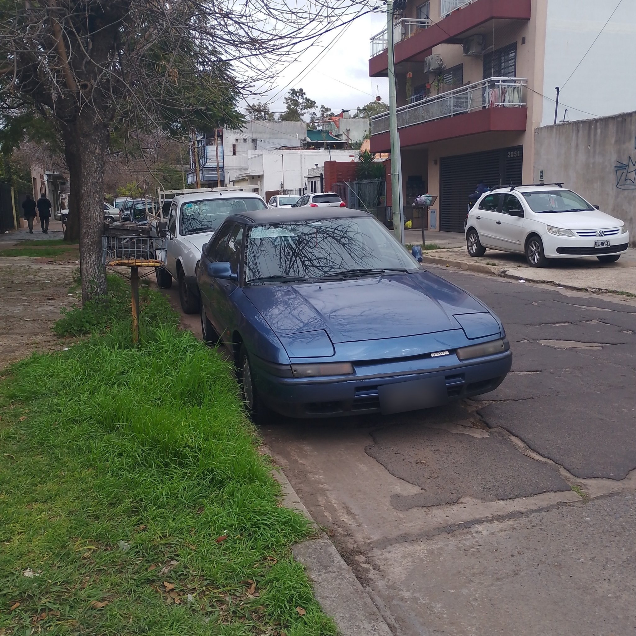 1989 Mazda 323 (BG) Coupe