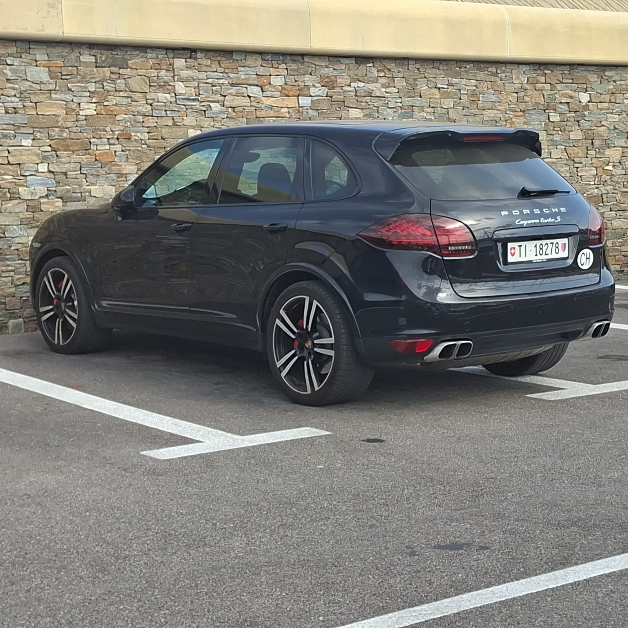 2013 Porsche Cayenne Turbo S (958)