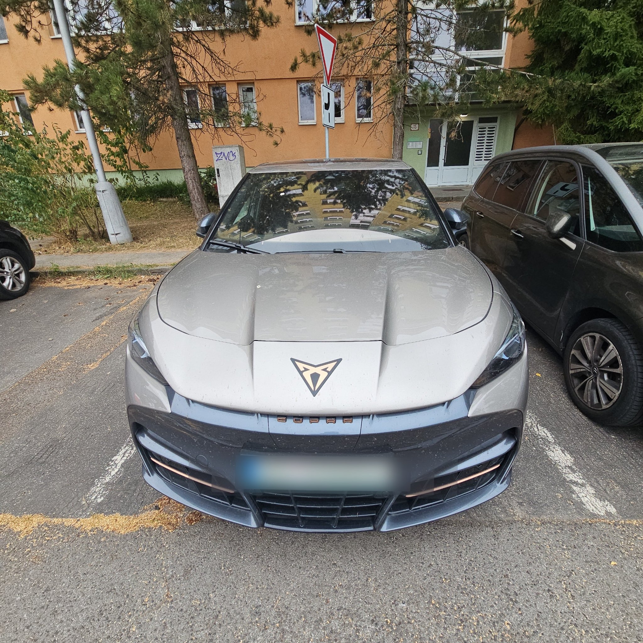 2024 Cupra Tavascan (KM7)