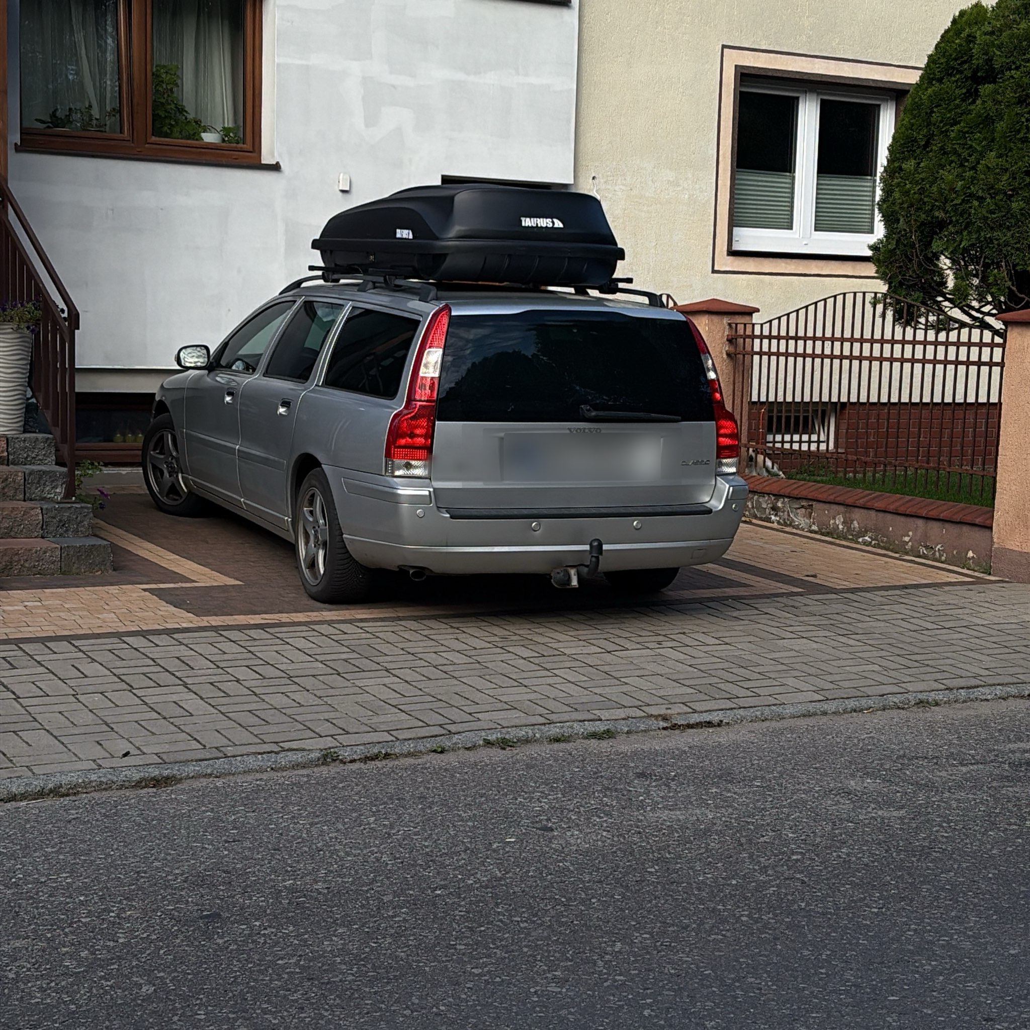 2000 Volvo V70 (P2)