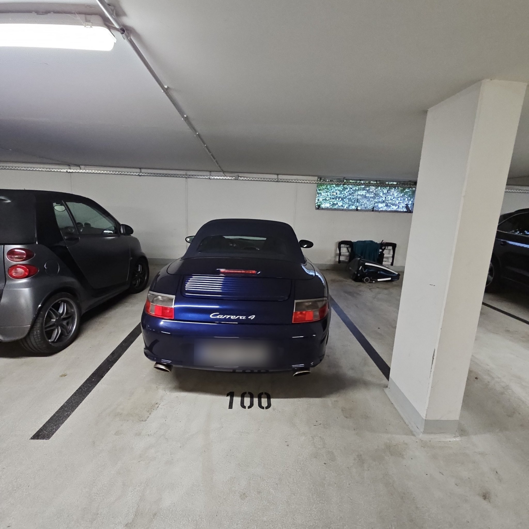 1998 Porsche 911 (996) Carrera 4 Cabriolet