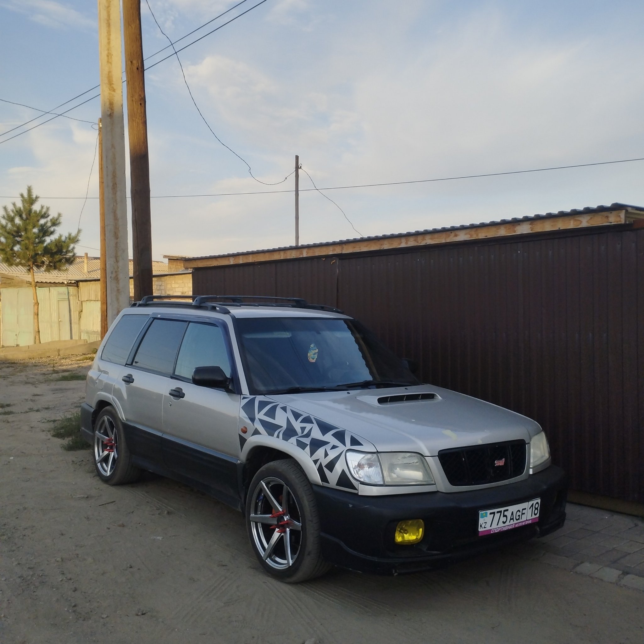 1997 Subaru Forester (SF)