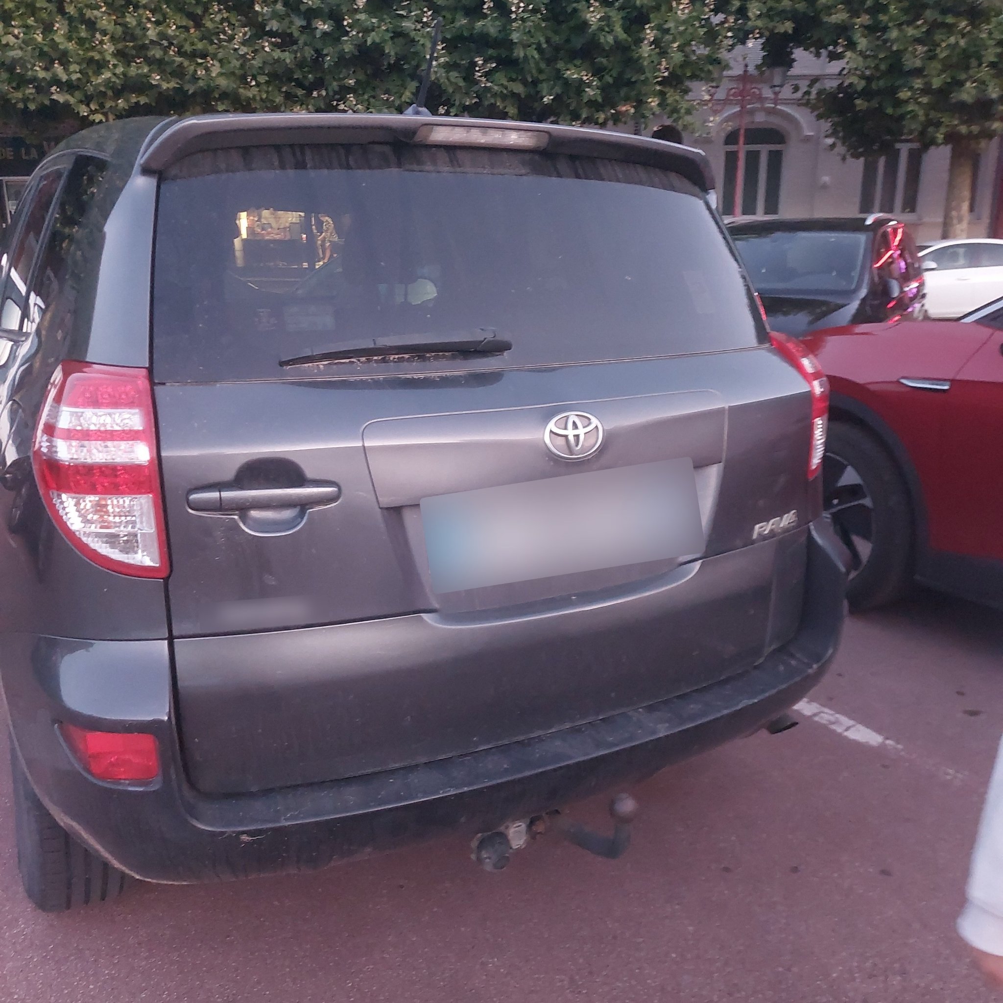 2005 Toyota RAV4 (XA30)