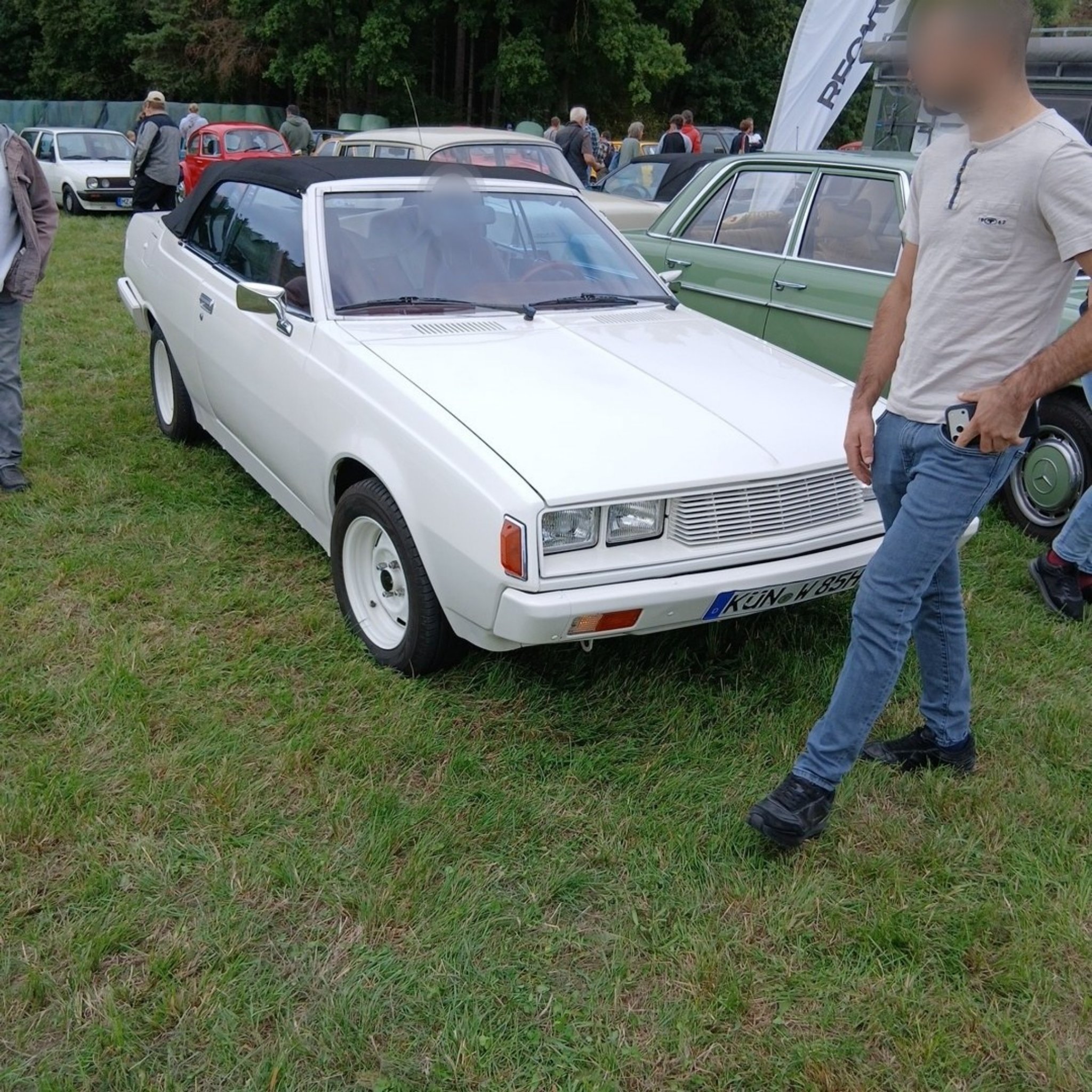 1977 Nissan Laurel (C231) Cabriolet