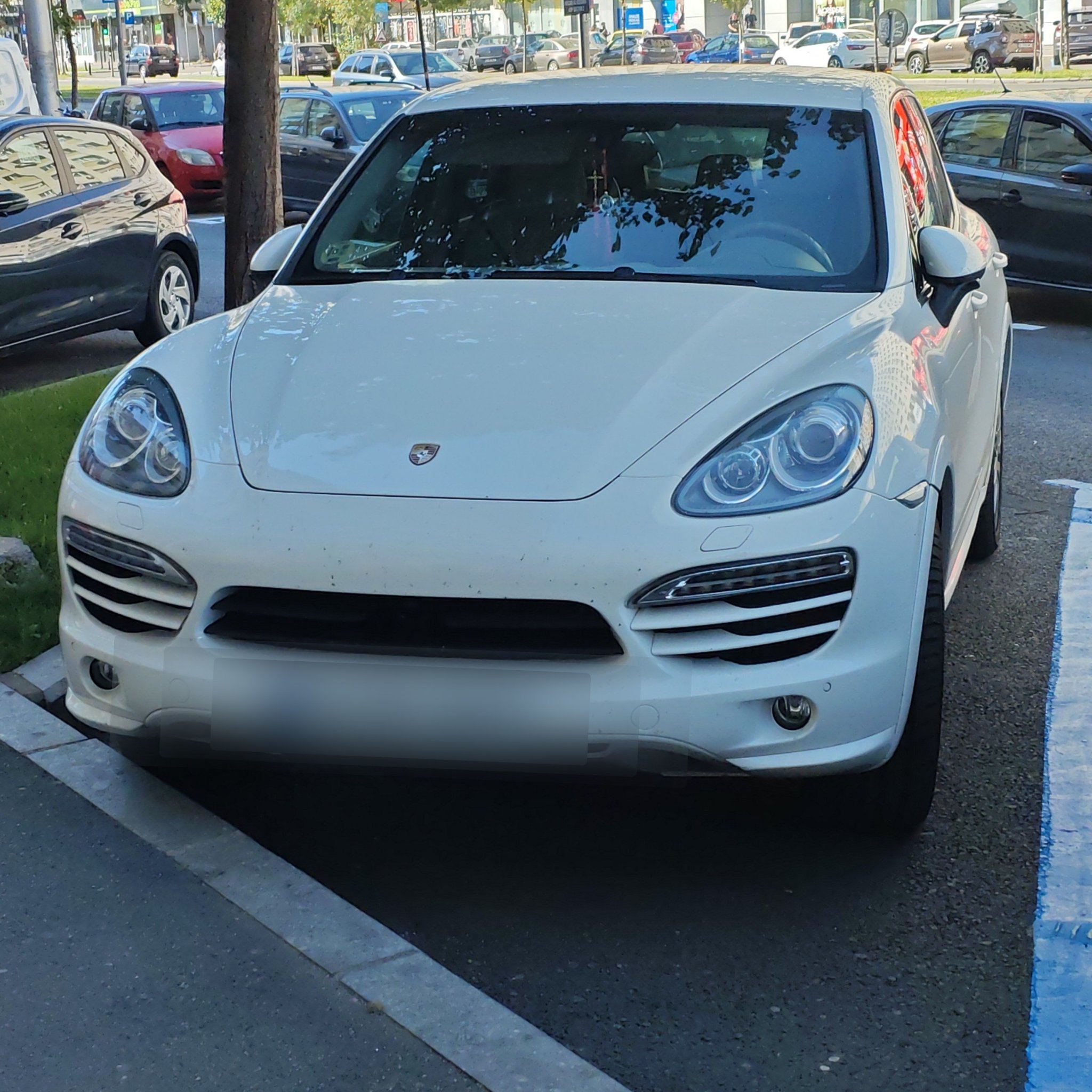 2010 Porsche Cayenne (92A)