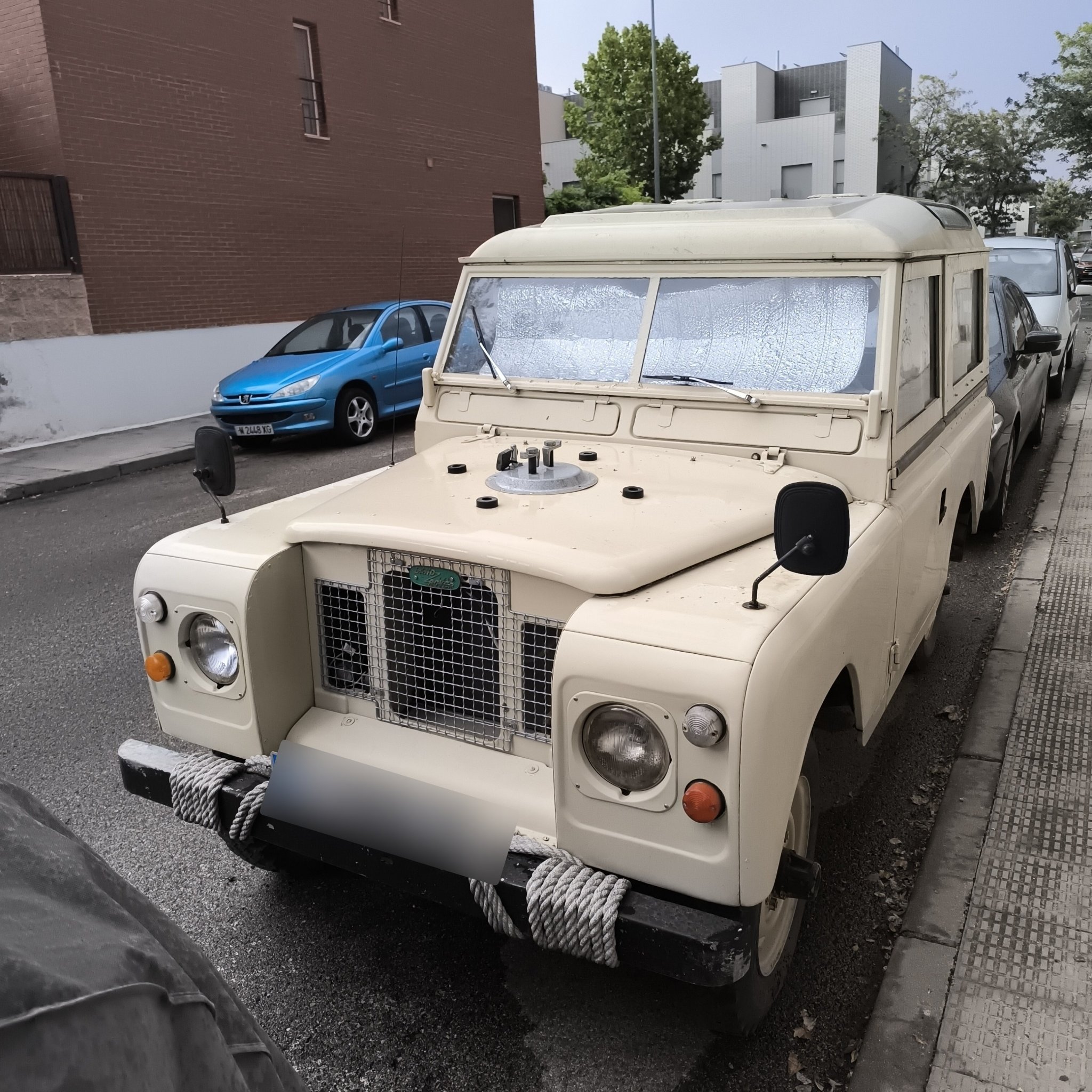 1983 Land Rover Defender (Classic)
