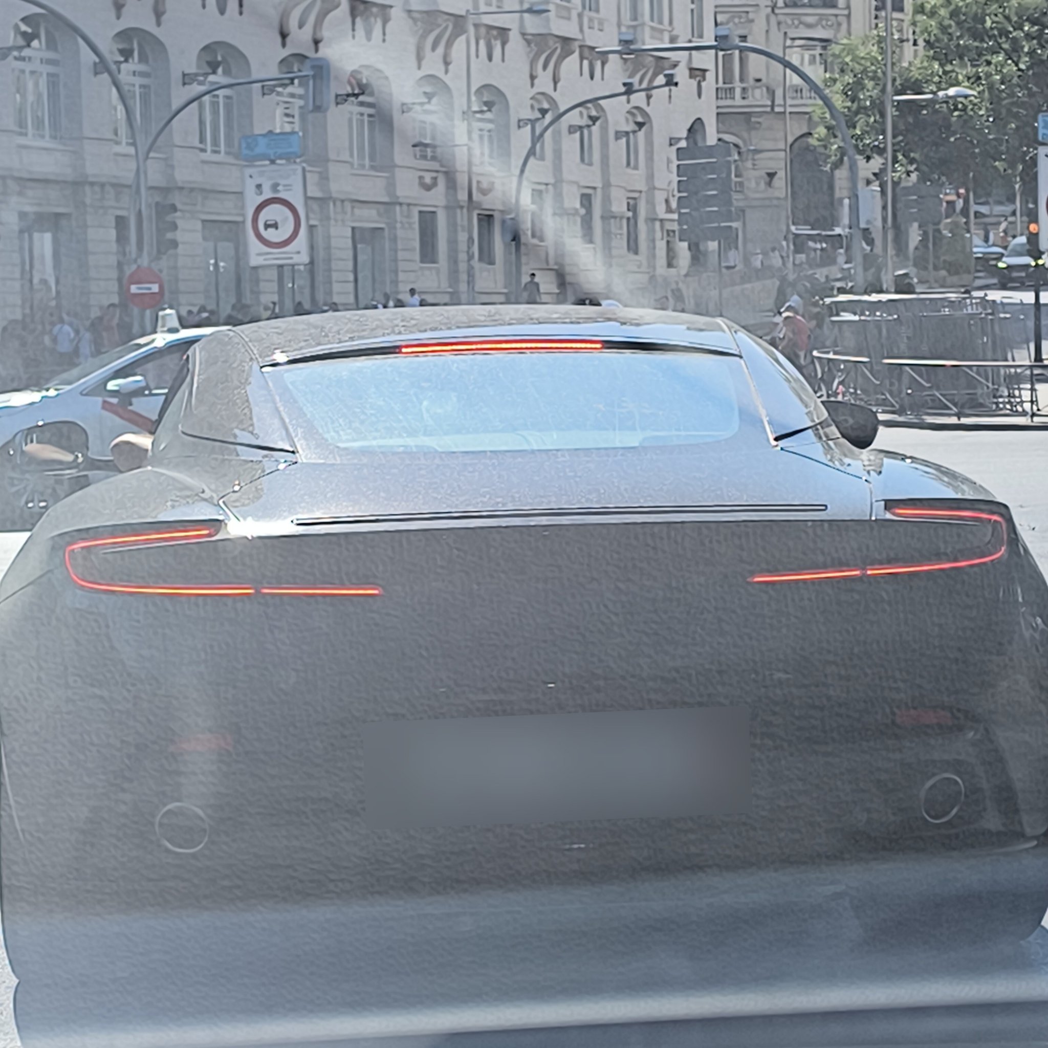 2023 Aston Martin DB12