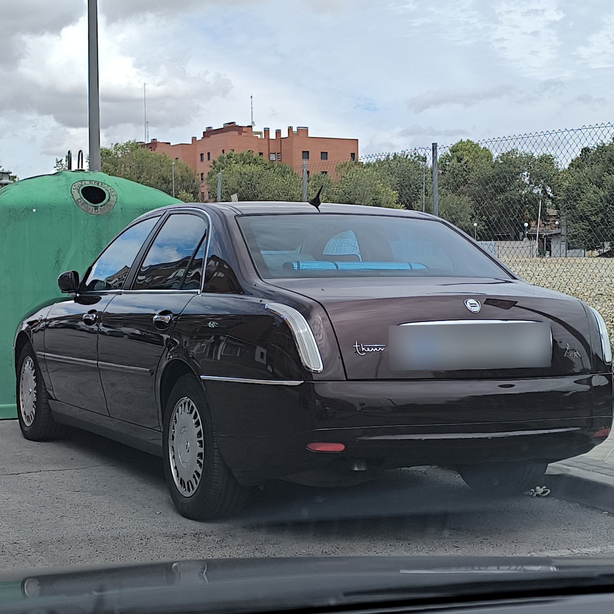 2001 Lancia Thesis