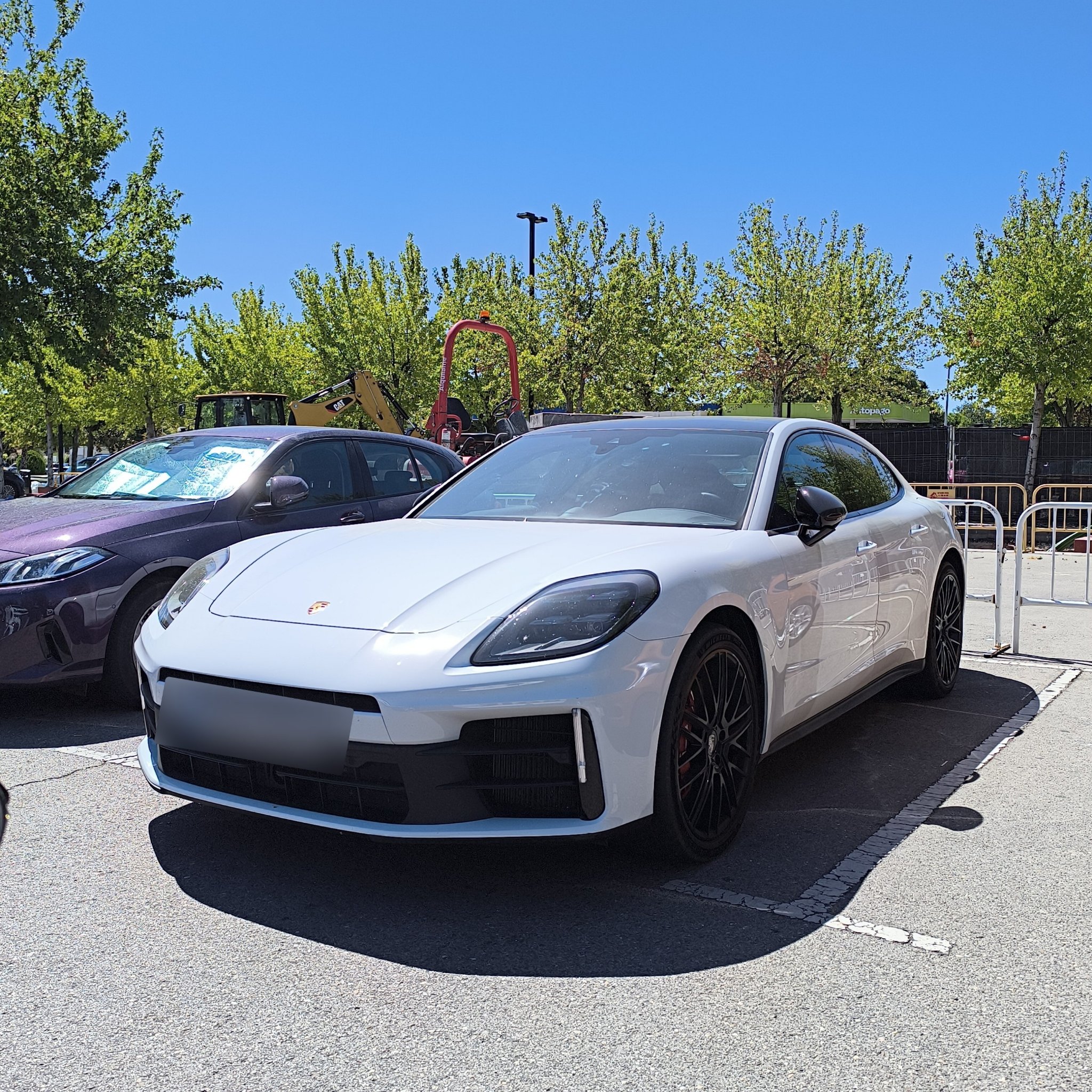 2023 Porsche Panamera (G2 II)