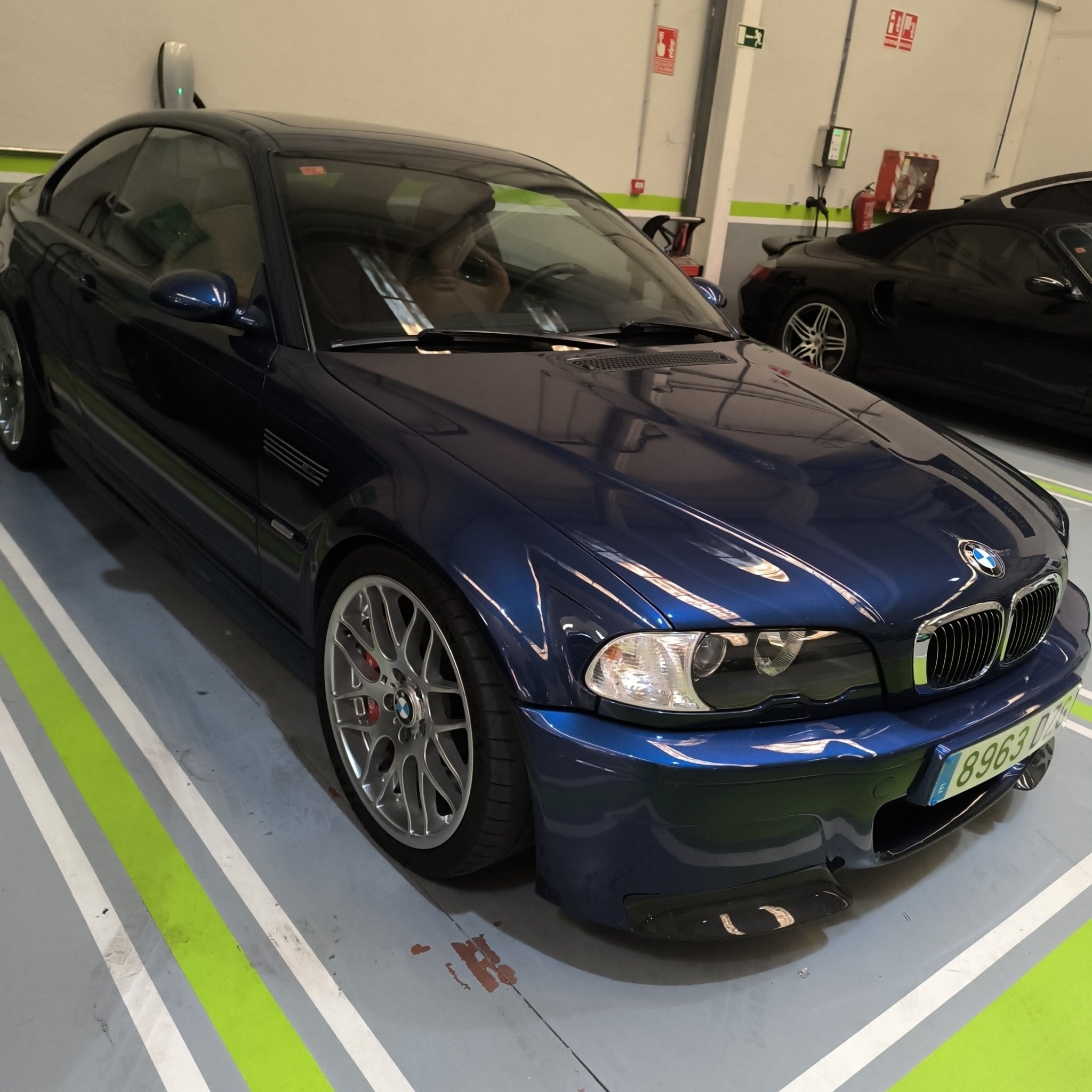 2000 BMW M3 (E46)