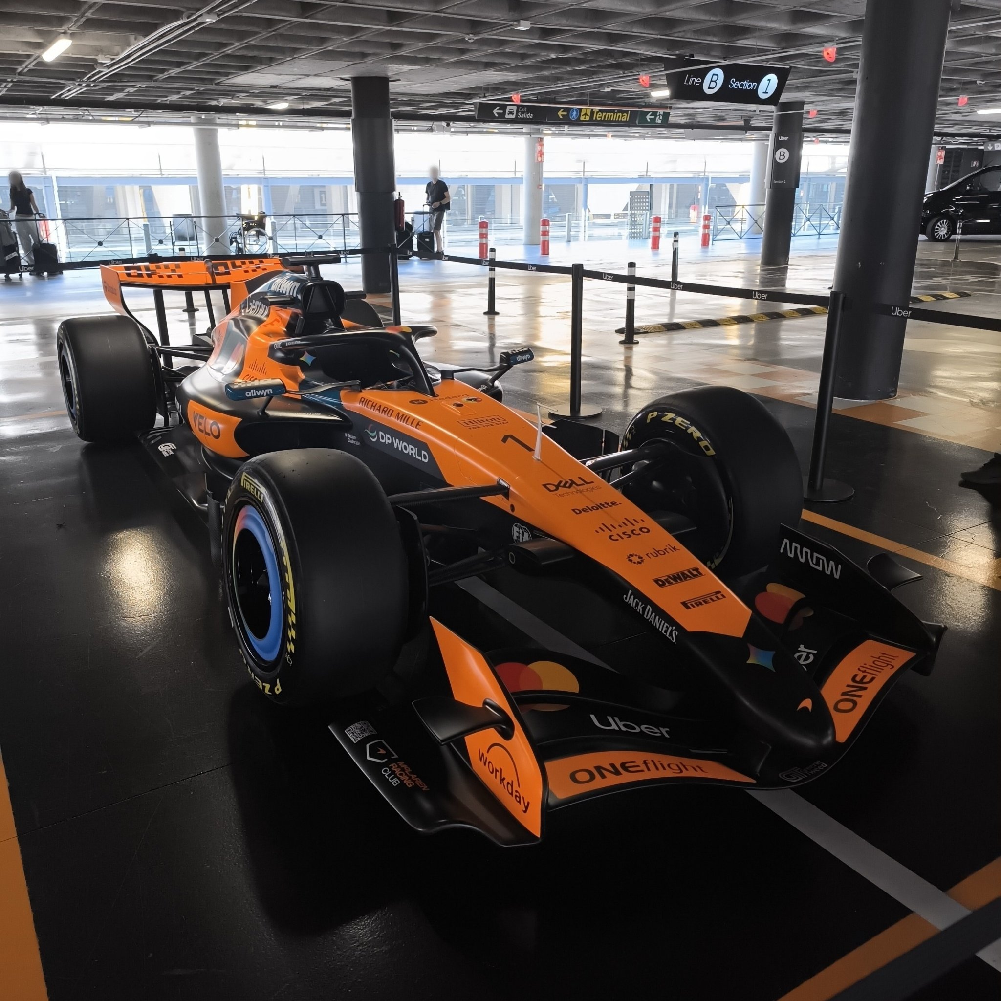 2024 McLaren MCL38 F1