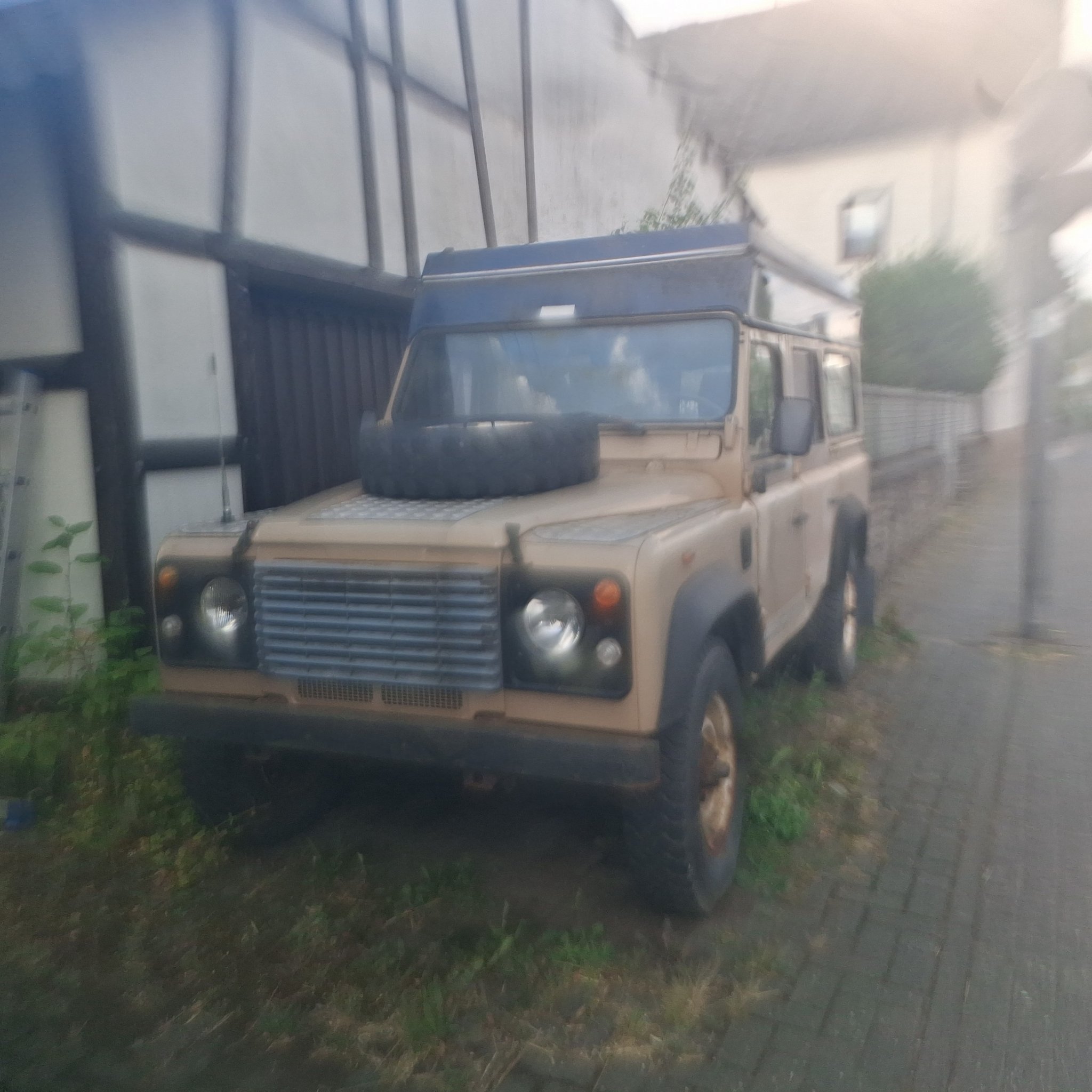 1983 Land Rover Defender (Classic)