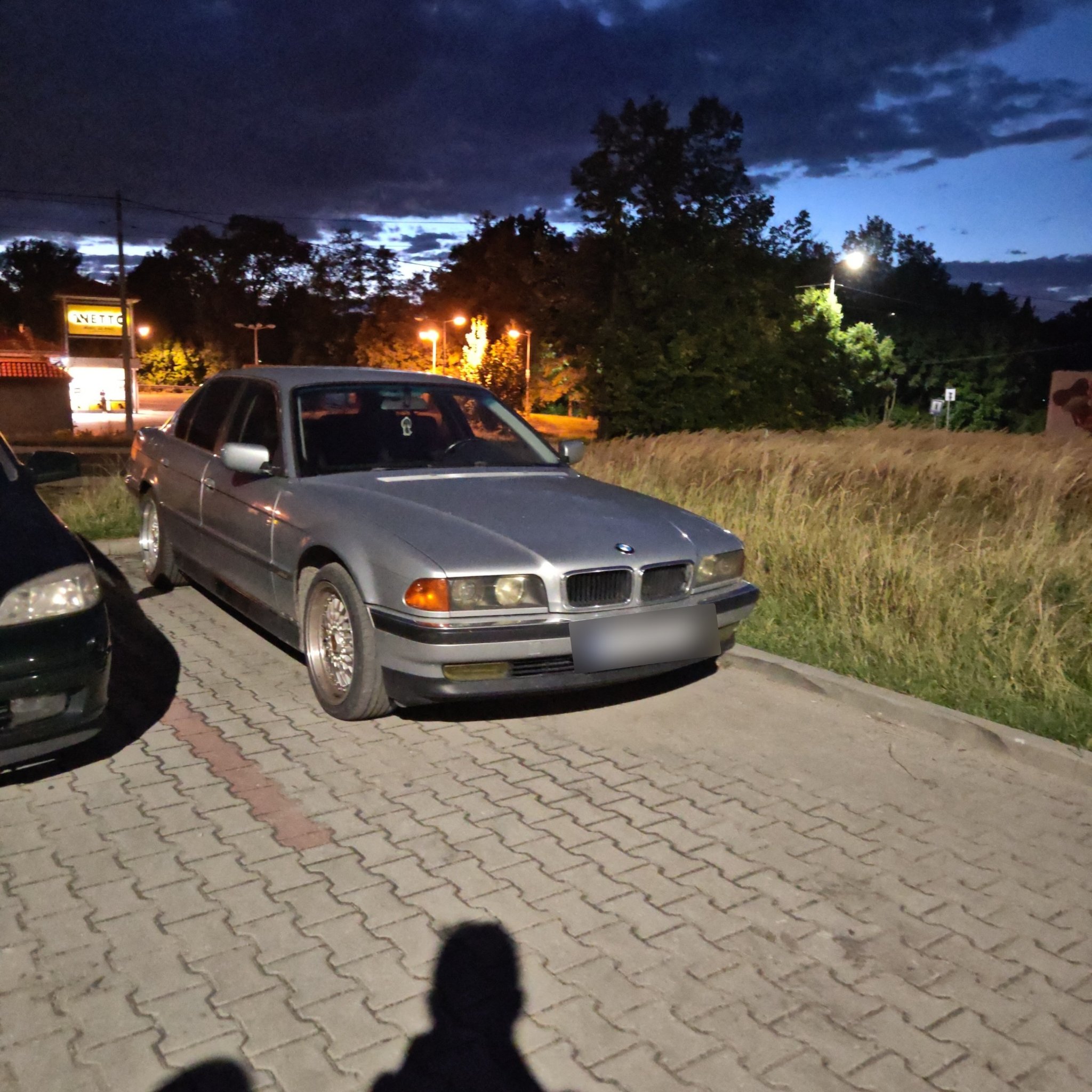 1994 BMW 7 Series (E38)