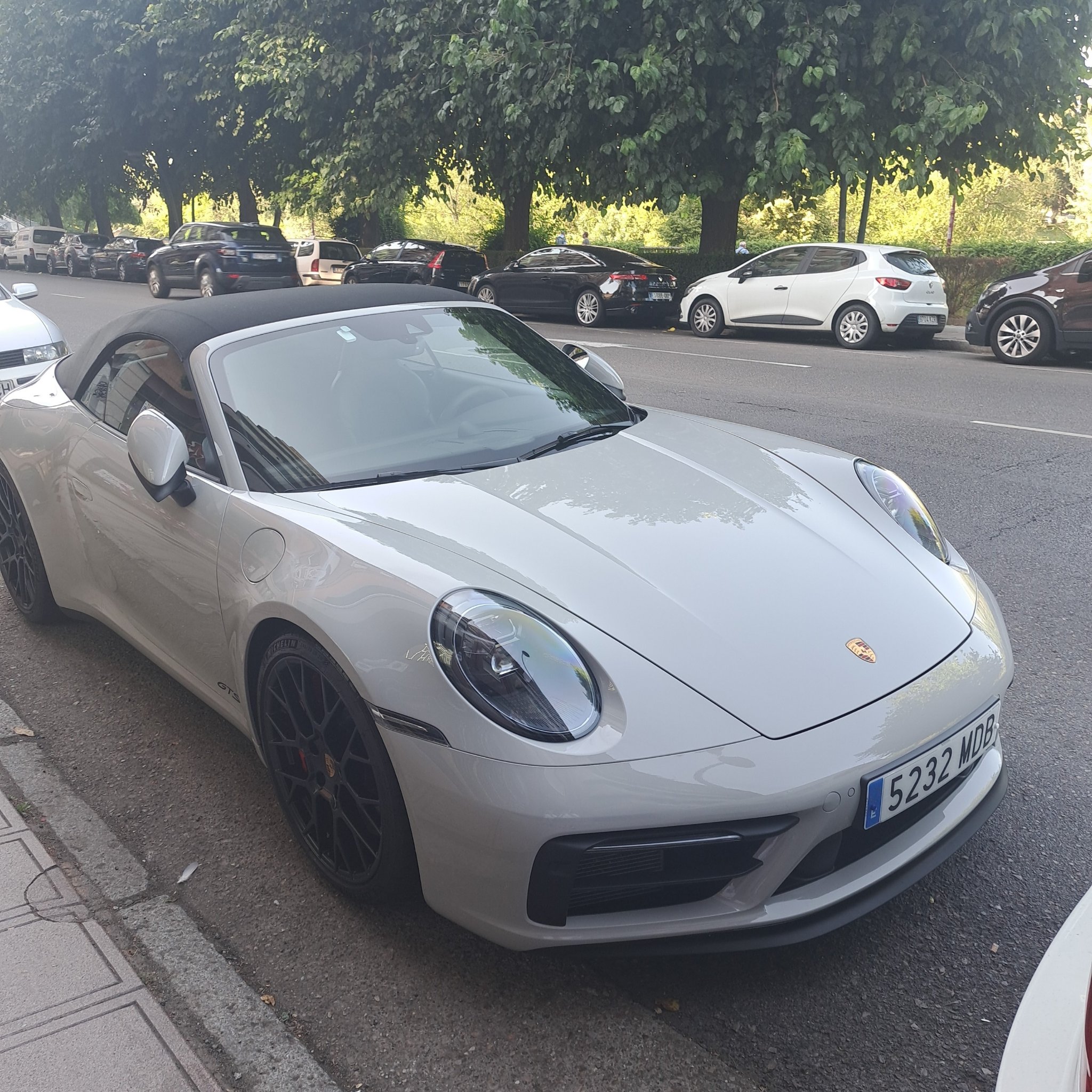 2022 Porsche 911 (992) GTS Cabriolet