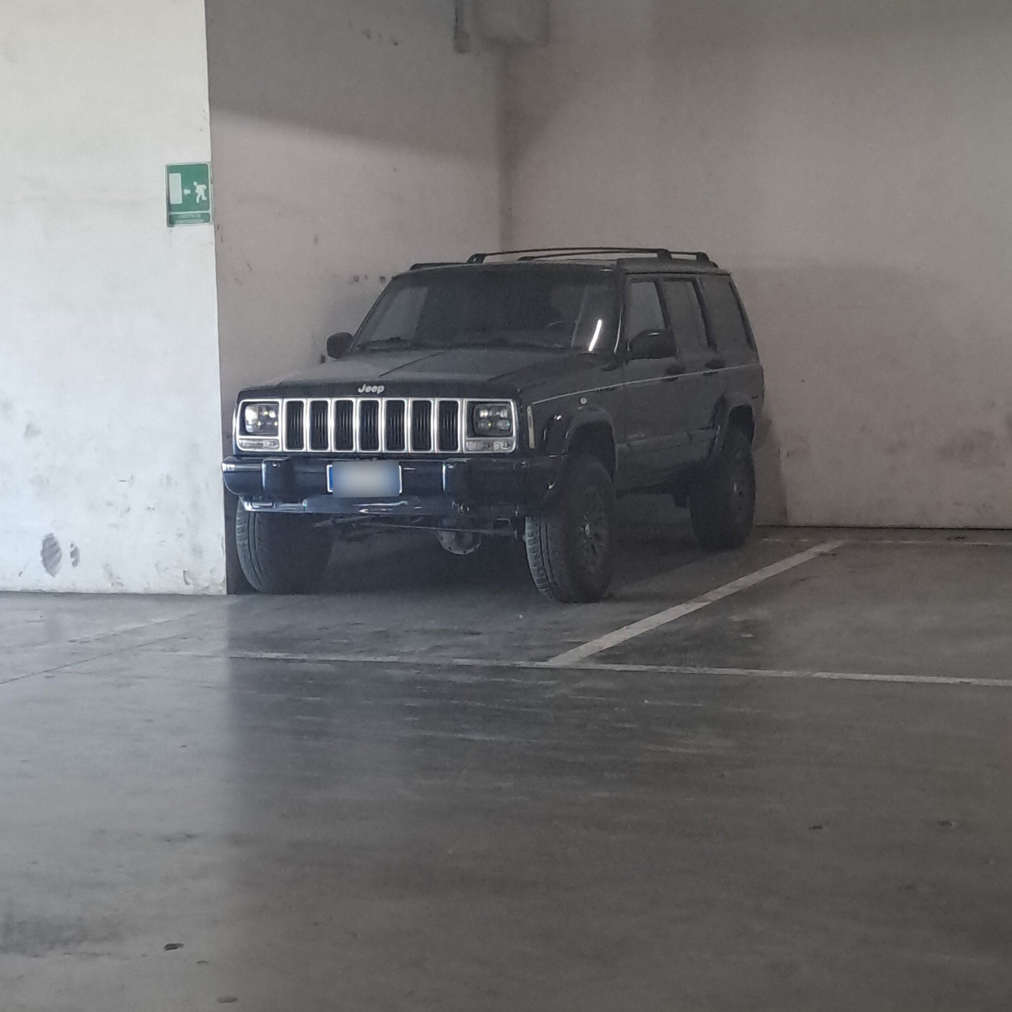 1984 Jeep Cherokee (XJ)