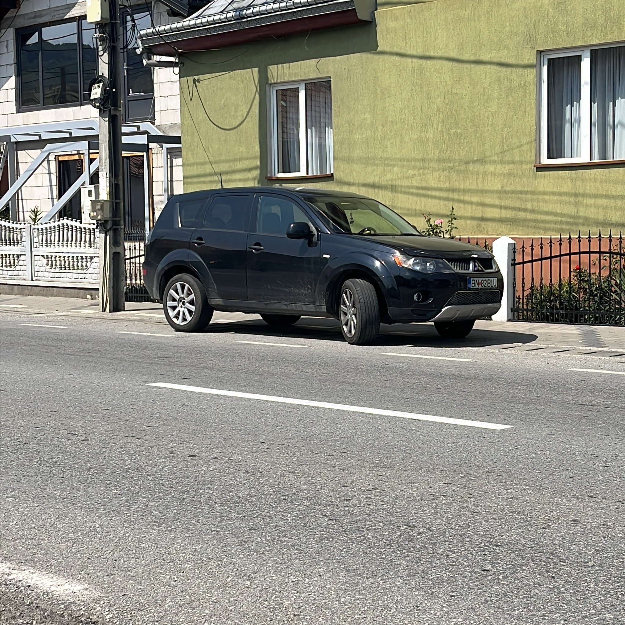 2006 Mitsubishi Outlander (CW)