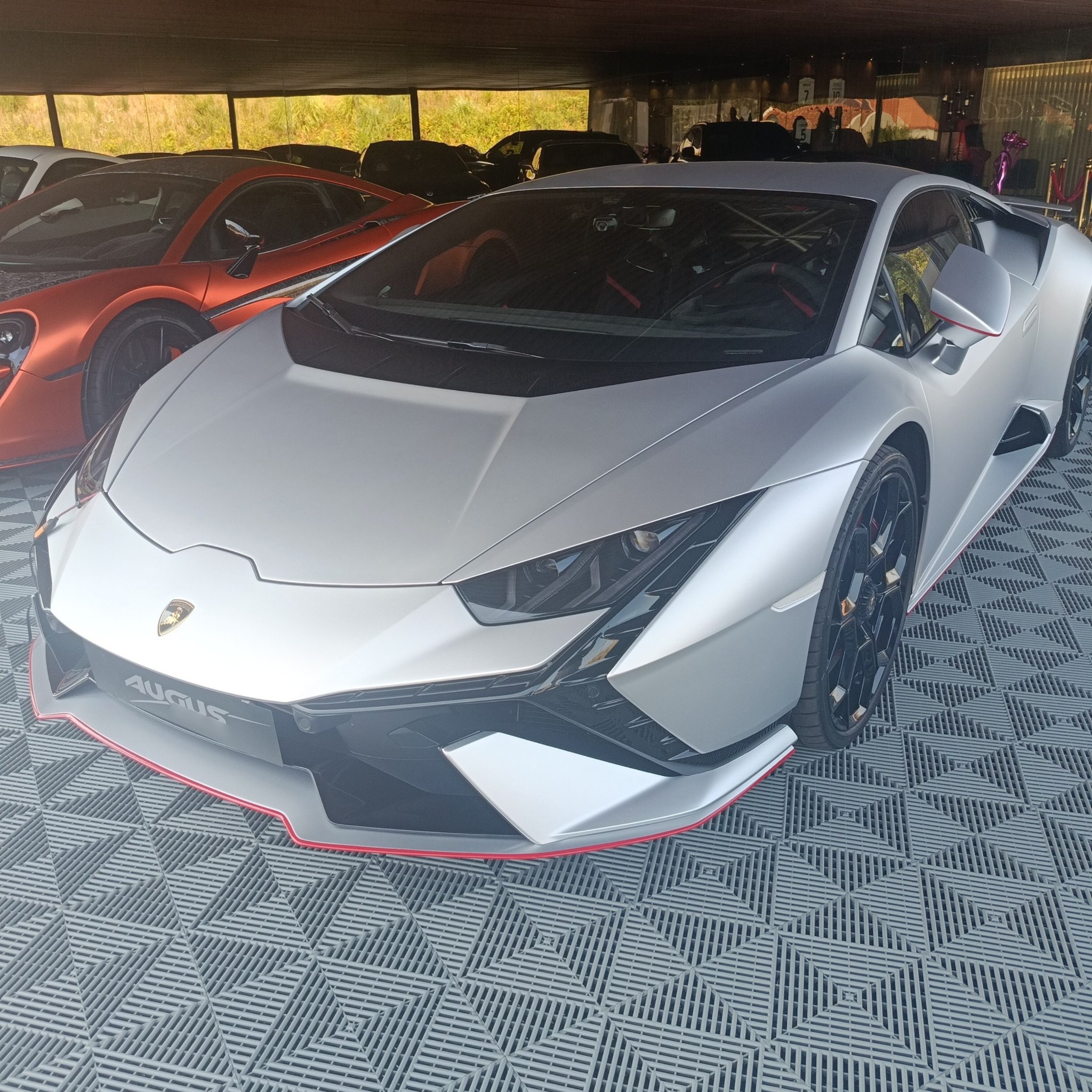 2022 Lamborghini Huracan Tecnica