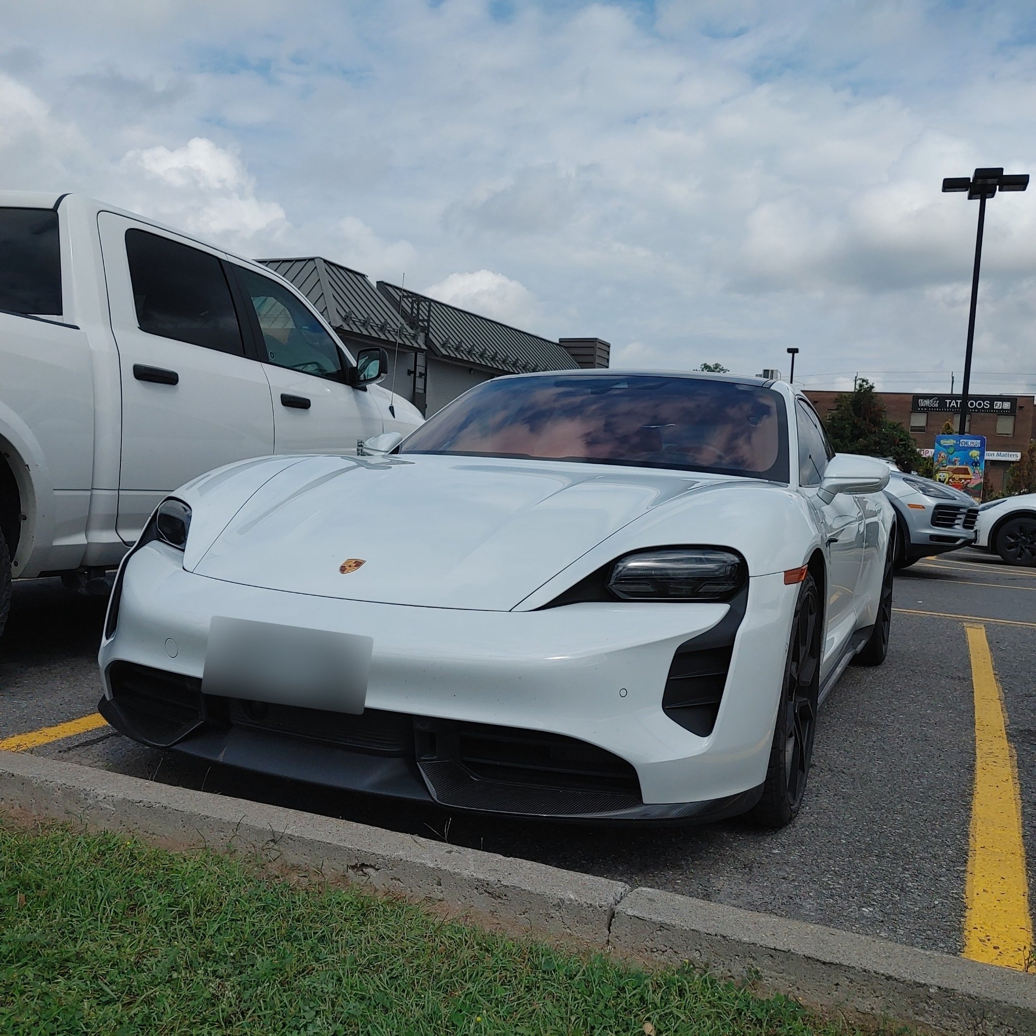 2019 Porsche Taycan Turbo
