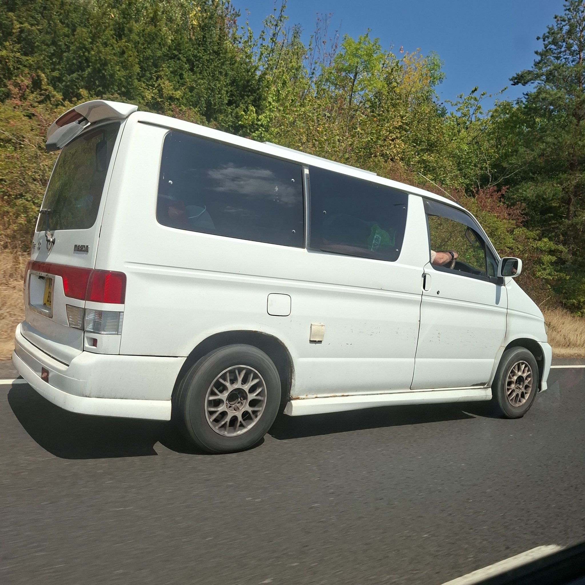 1995 Mazda Bongo Friendee
