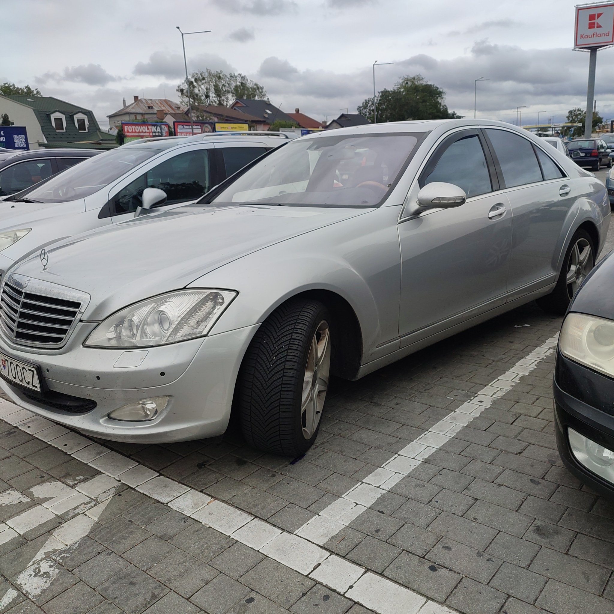 2005 Mercedes-Benz S-Class (W221)