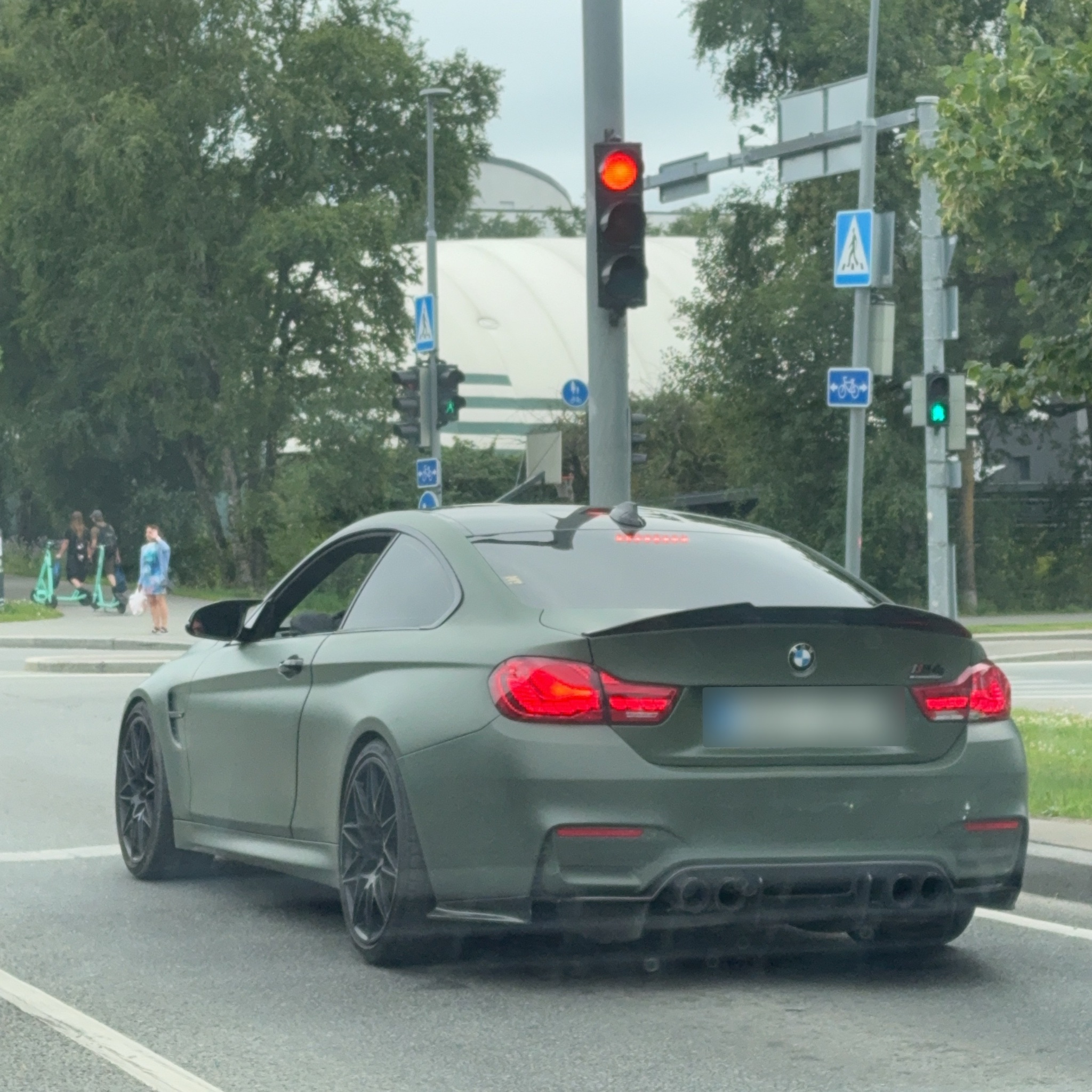 2014 BMW M4 (F82)