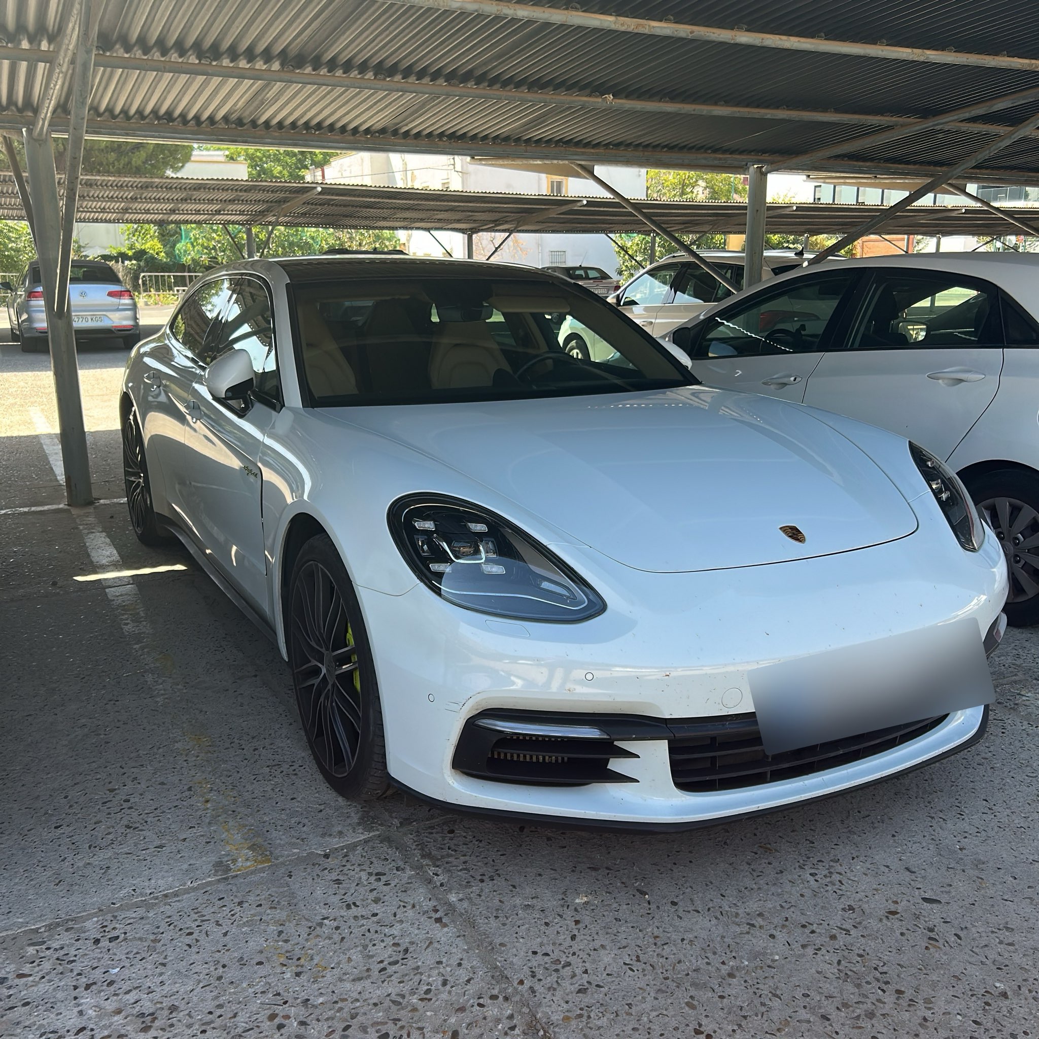 2016 Porsche Panamera