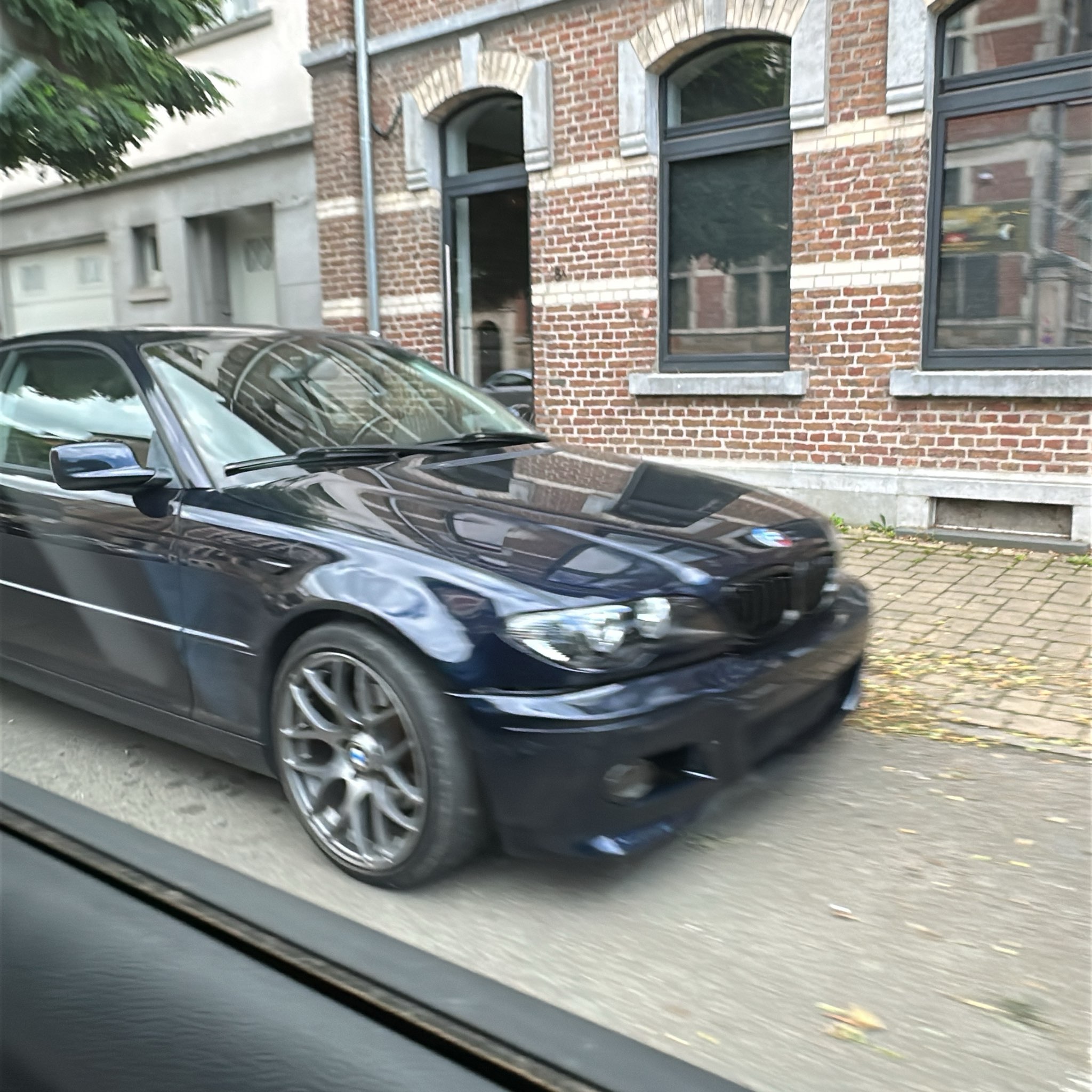 2000 BMW M3 (E46)