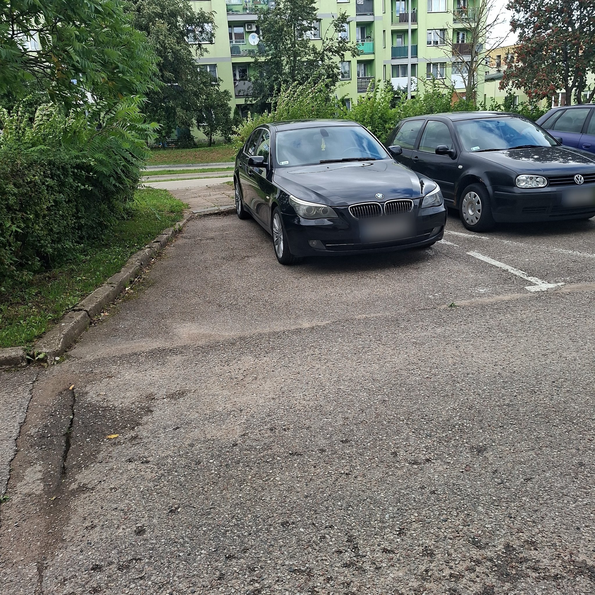 2003 BMW 5 Series (E60)