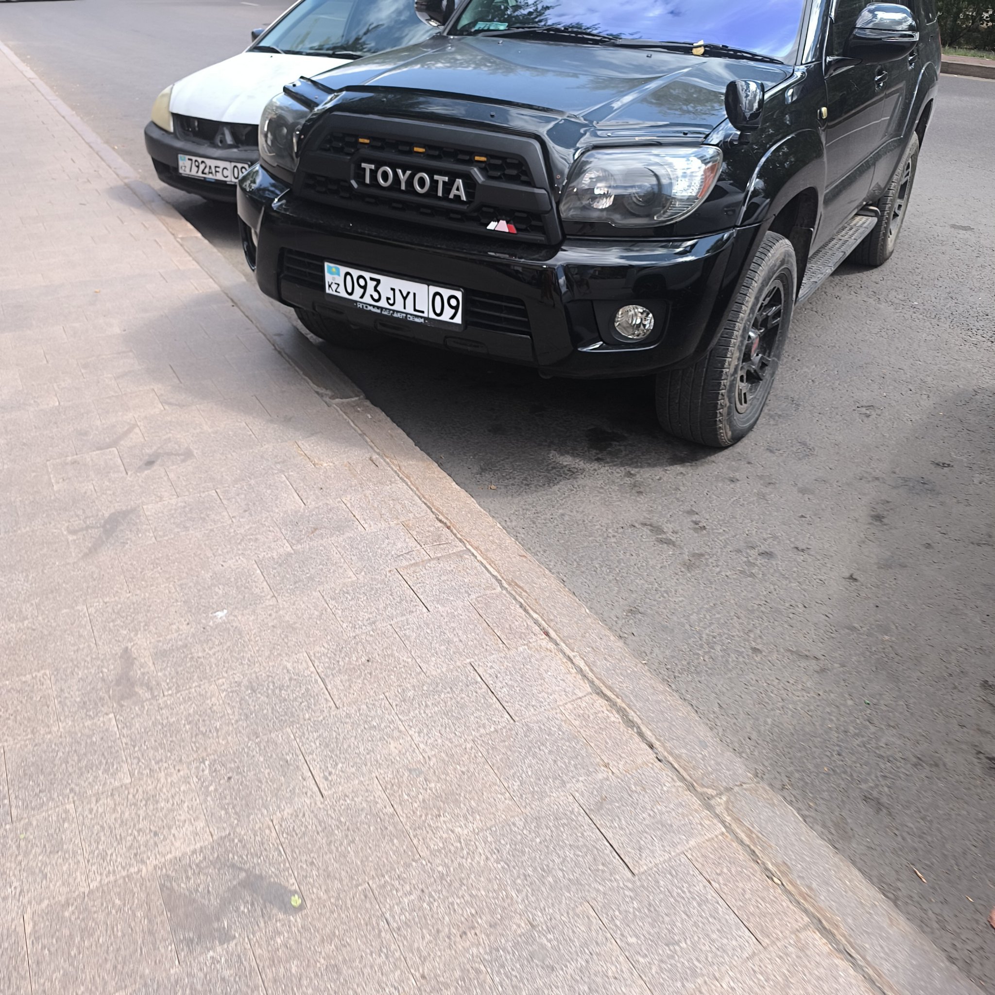 2003 Toyota 4Runner (N210)