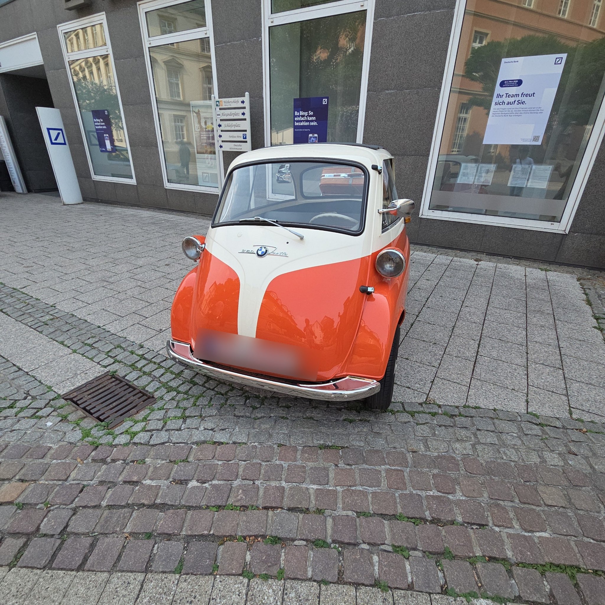 1956 BMW Isetta 300