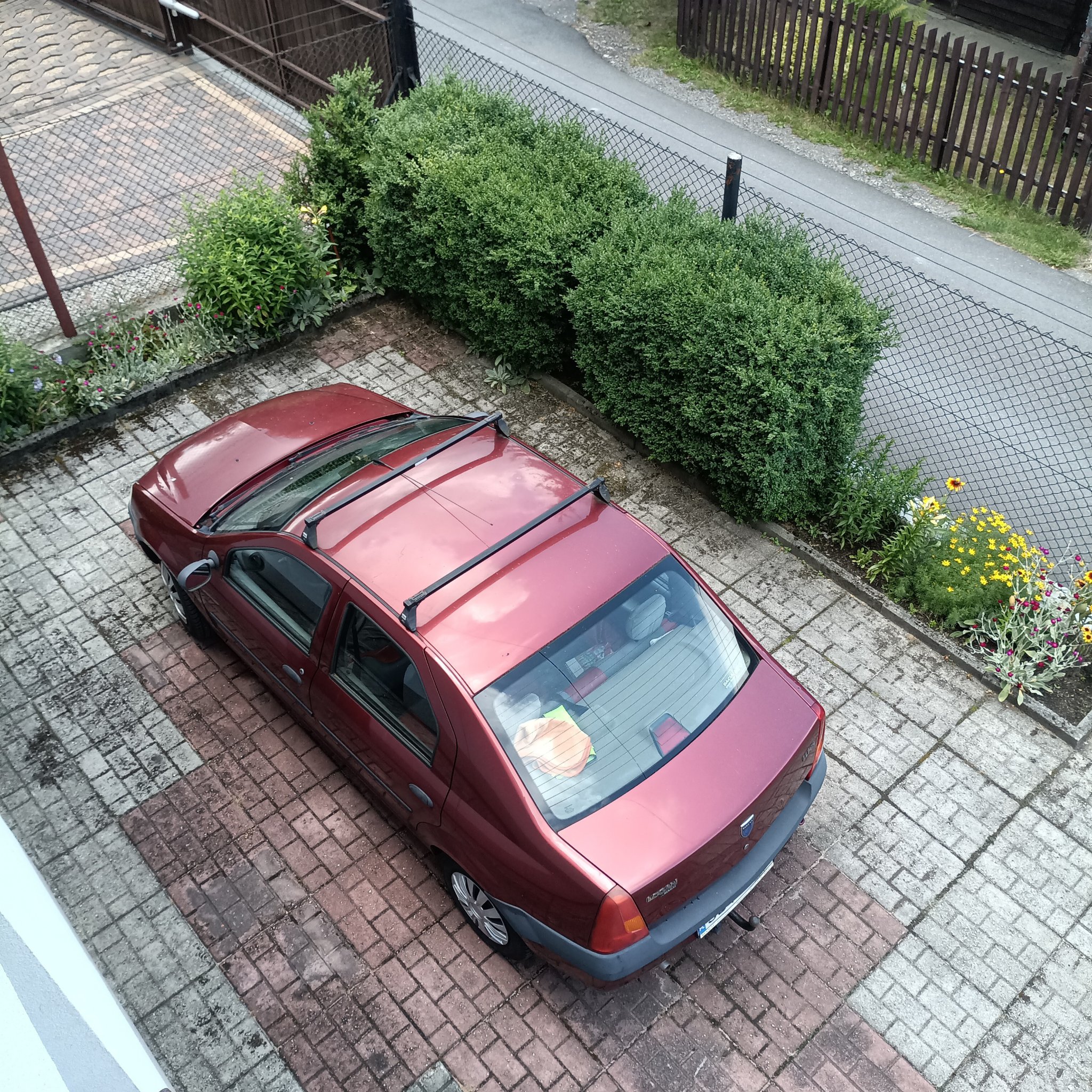 2004 Dacia Logan (Mk1)