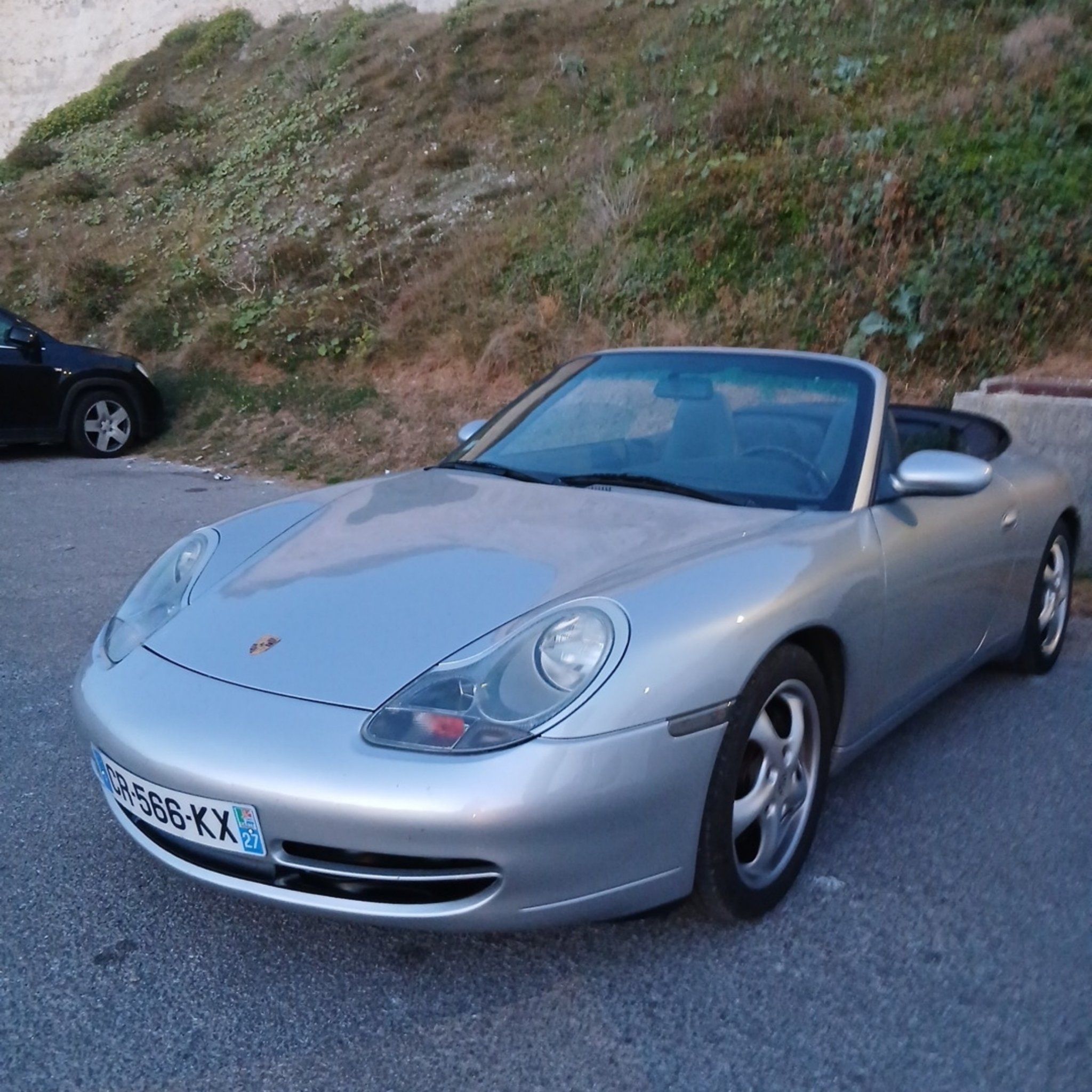 1998 Porsche 911 (996) Carrera Cabriolet