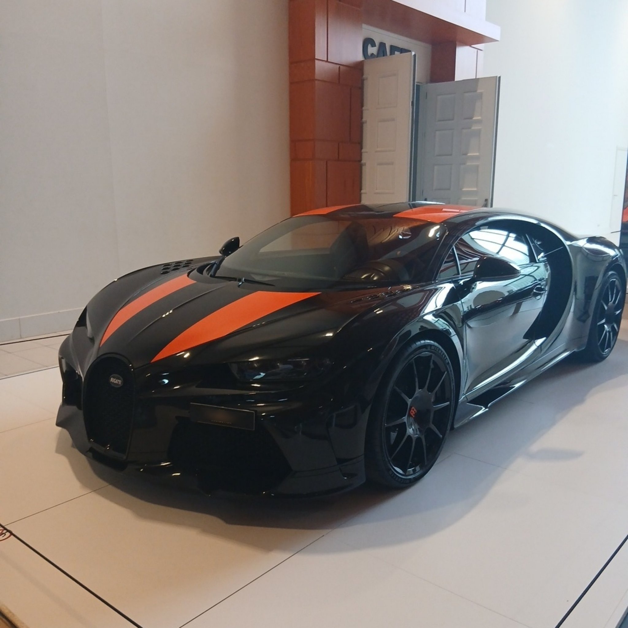 2019 Bugatti Chiron Super Sport 300+