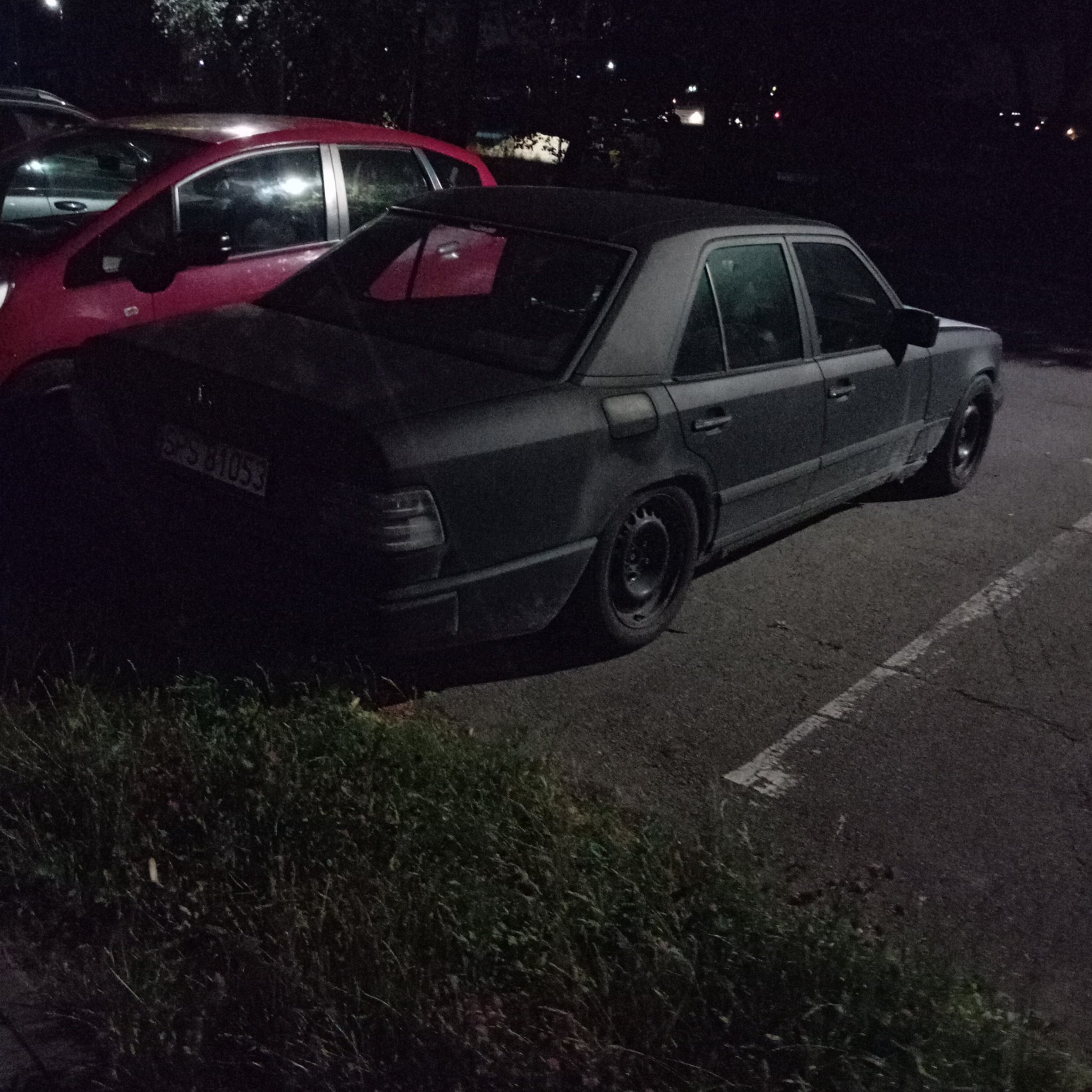 1984 Mercedes-Benz E-Class (W124)