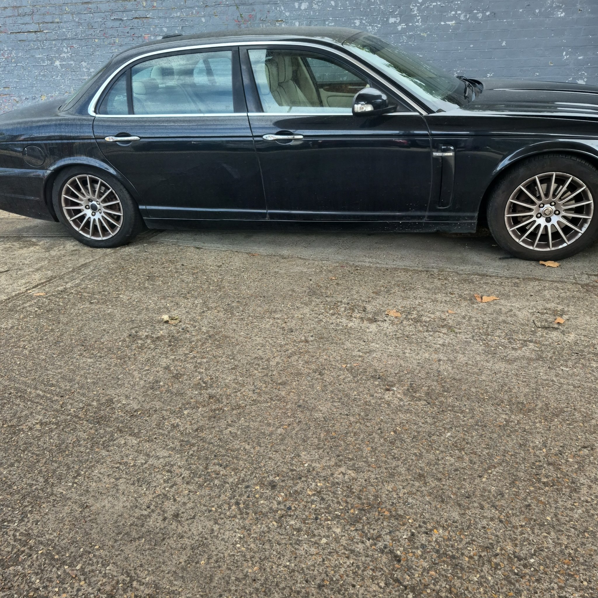 2003 Jaguar XJ (X350)