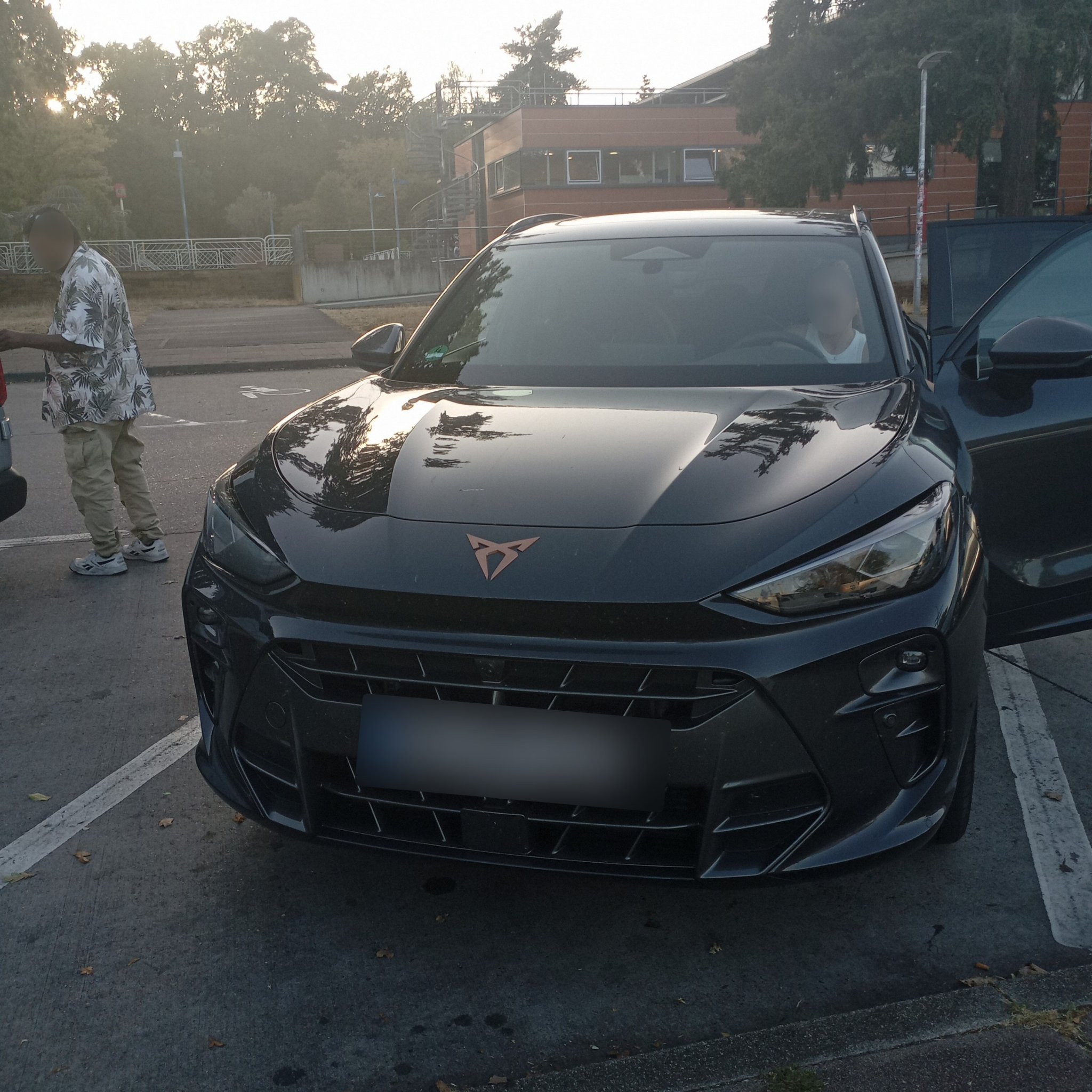 2025 Cupra Raval