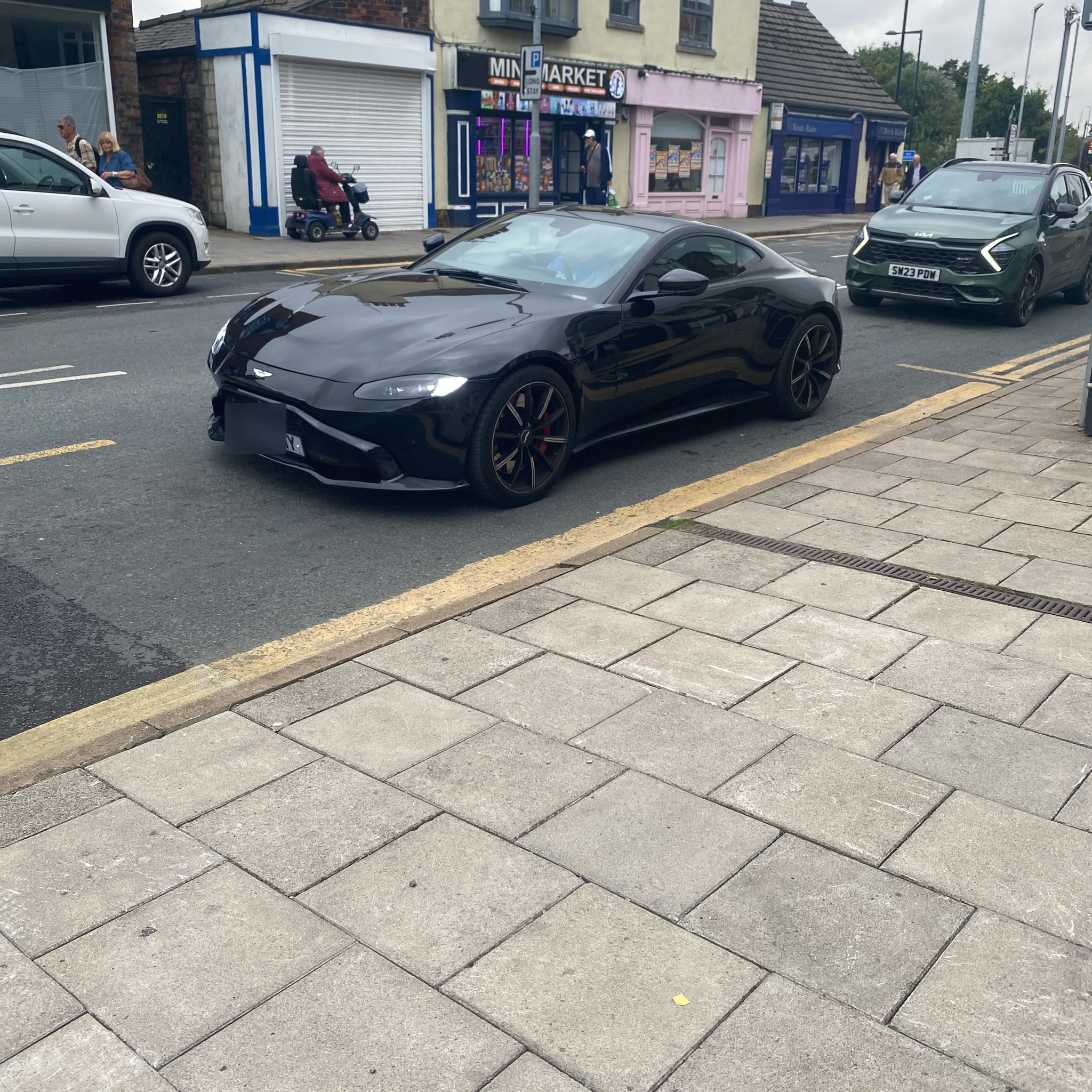 2018 Aston Martin Vantage (V8)