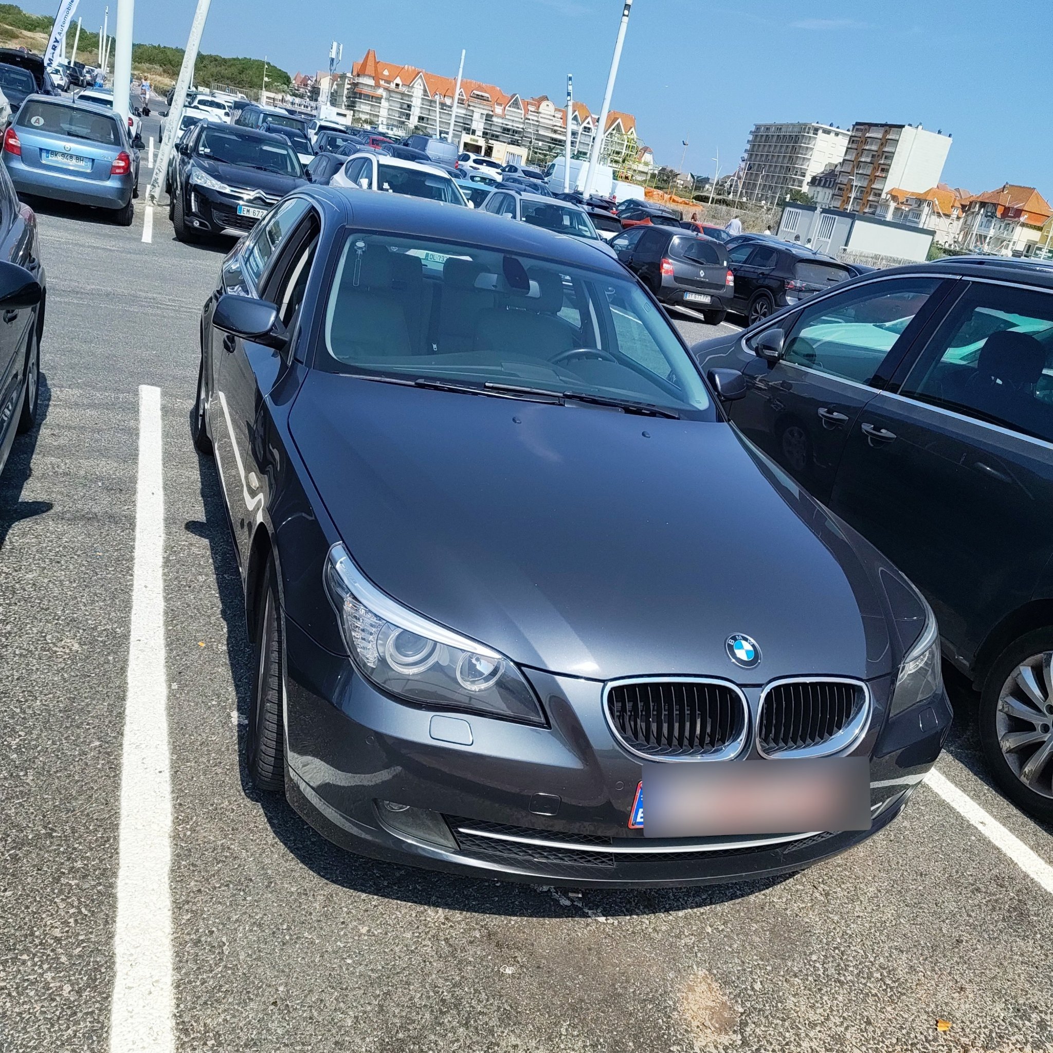 2003 BMW 5 Series (E60)