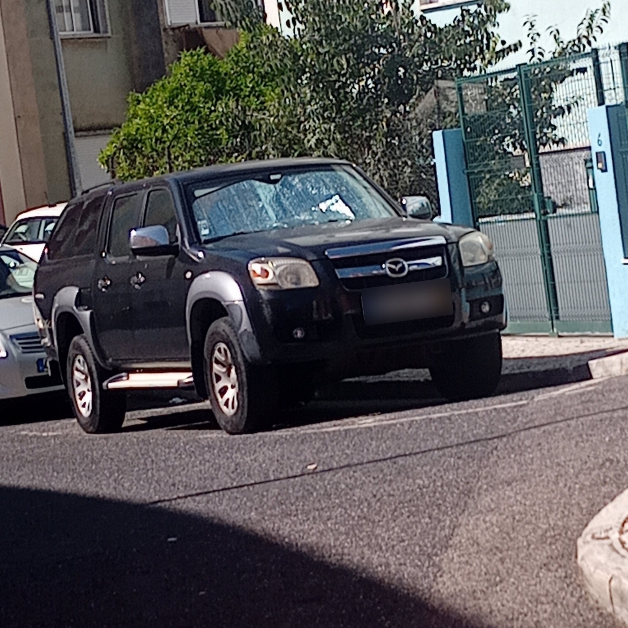 2006 Mazda BT-50 (J97M)