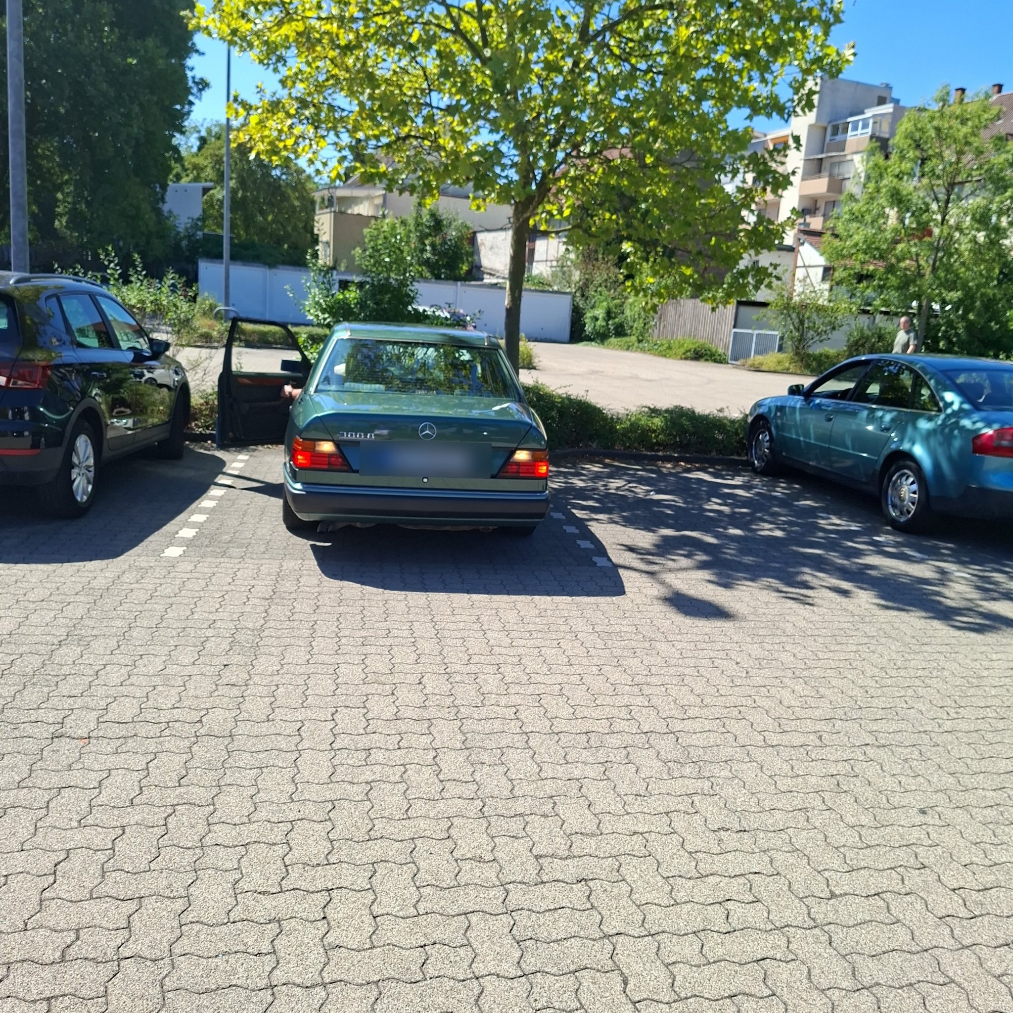 1985 Mercedes-Benz 300 D (W124)