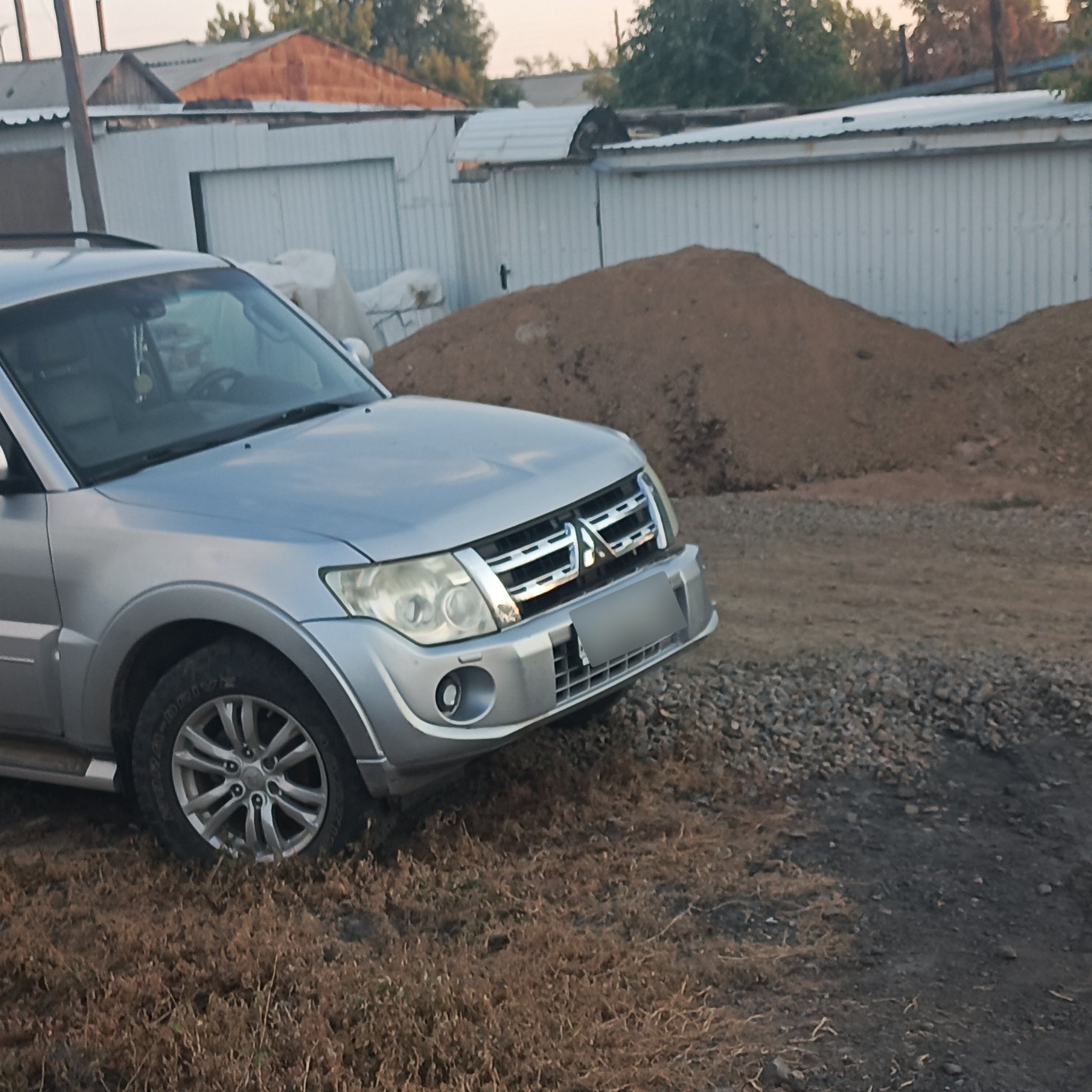 2006 Mitsubishi Pajero (V80)