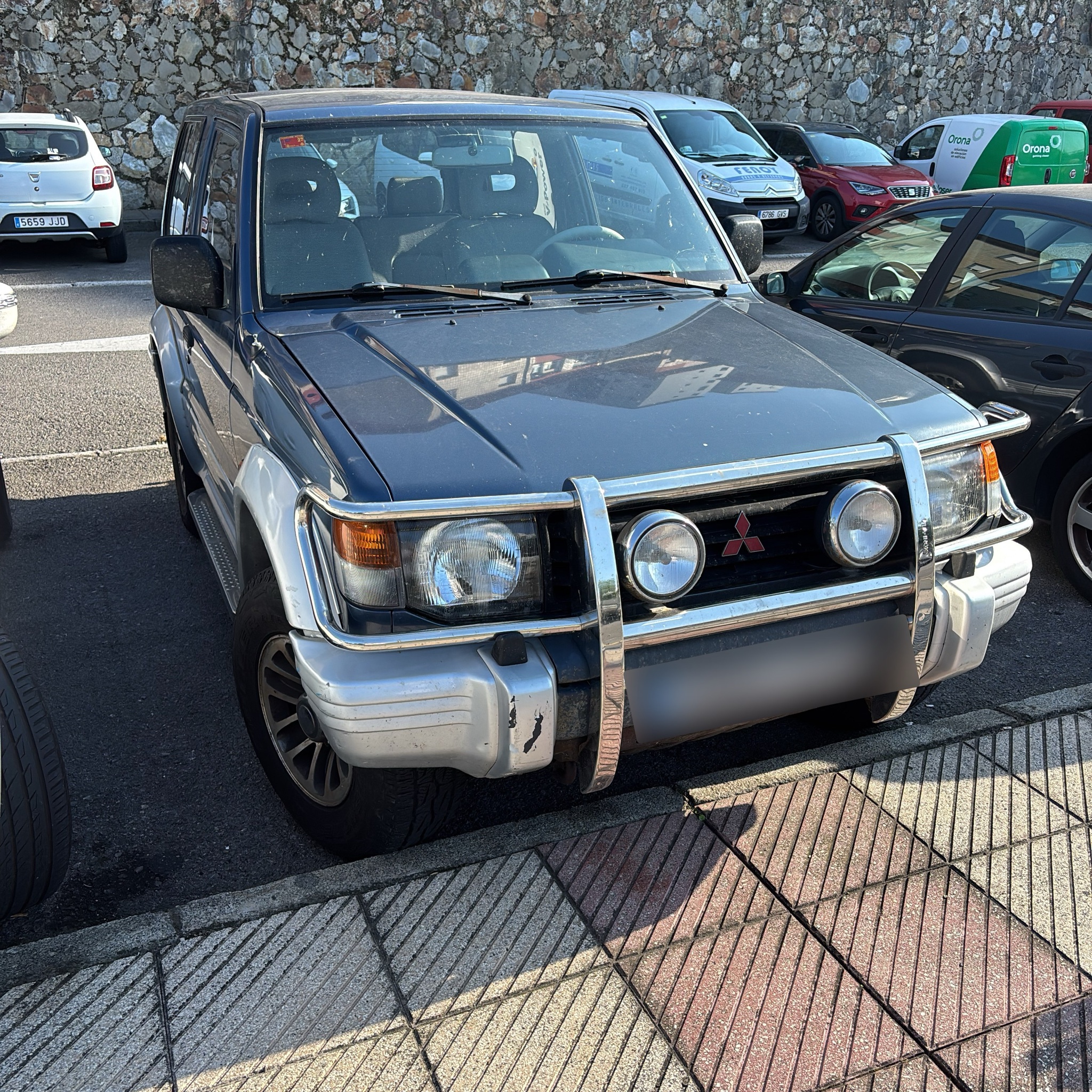 1991 Mitsubishi Pajero (V20)