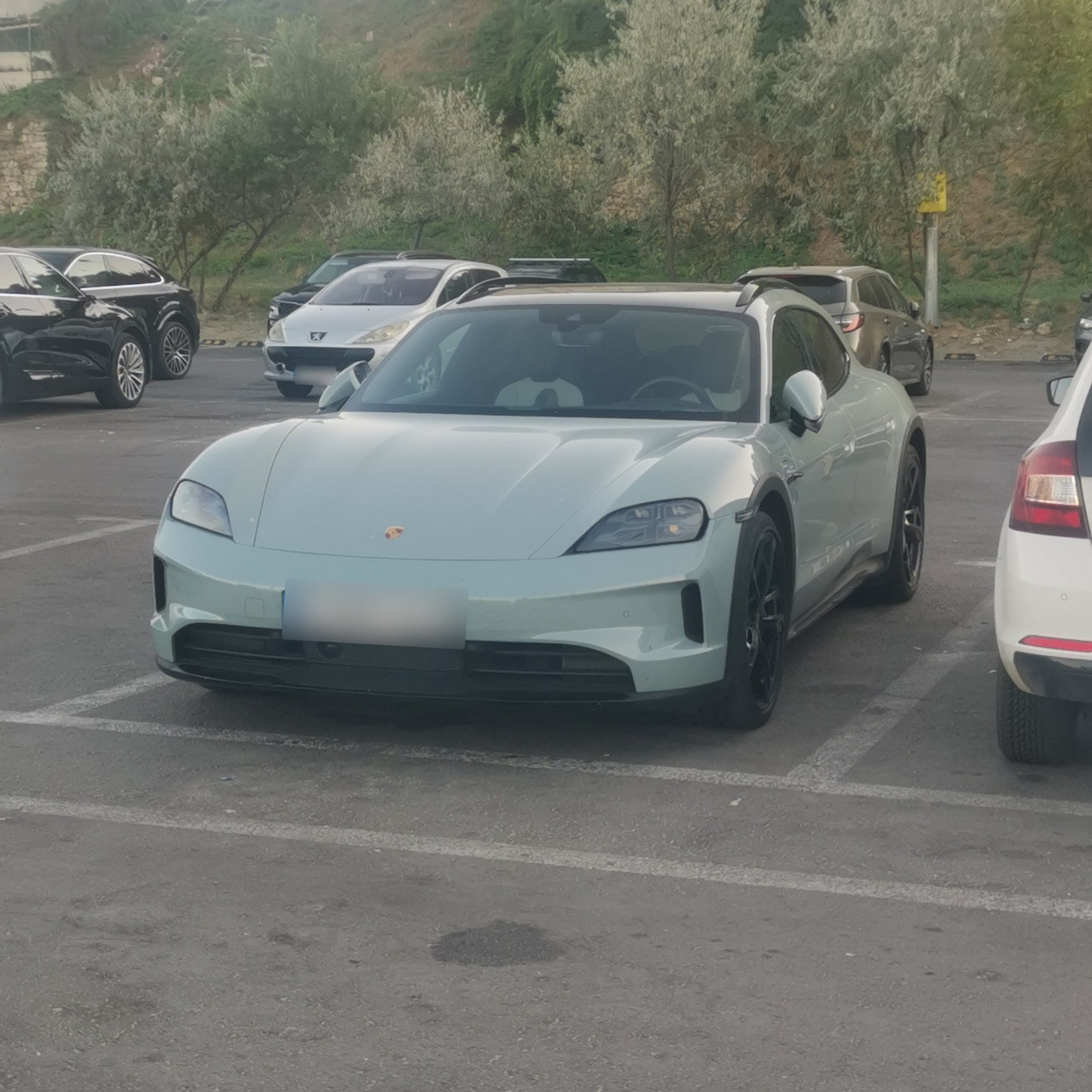 2021 Porsche Taycan Cross Turismo