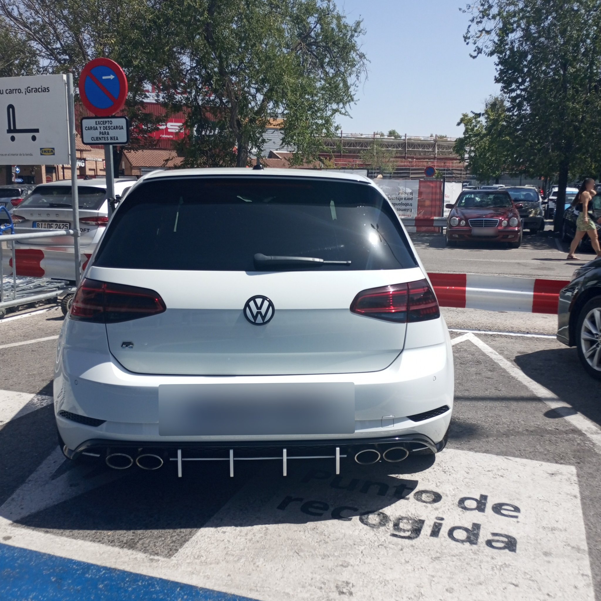 2013 Volkswagen Golf (Mk7) R (DSG automatic)