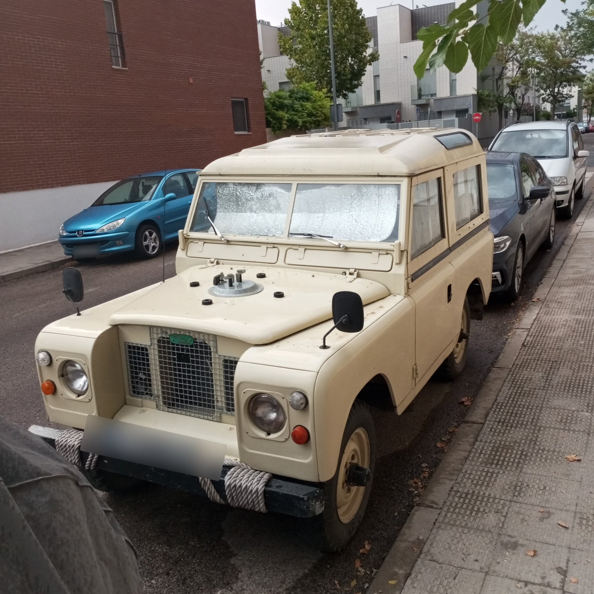 1983 Land Rover Defender (Classic)