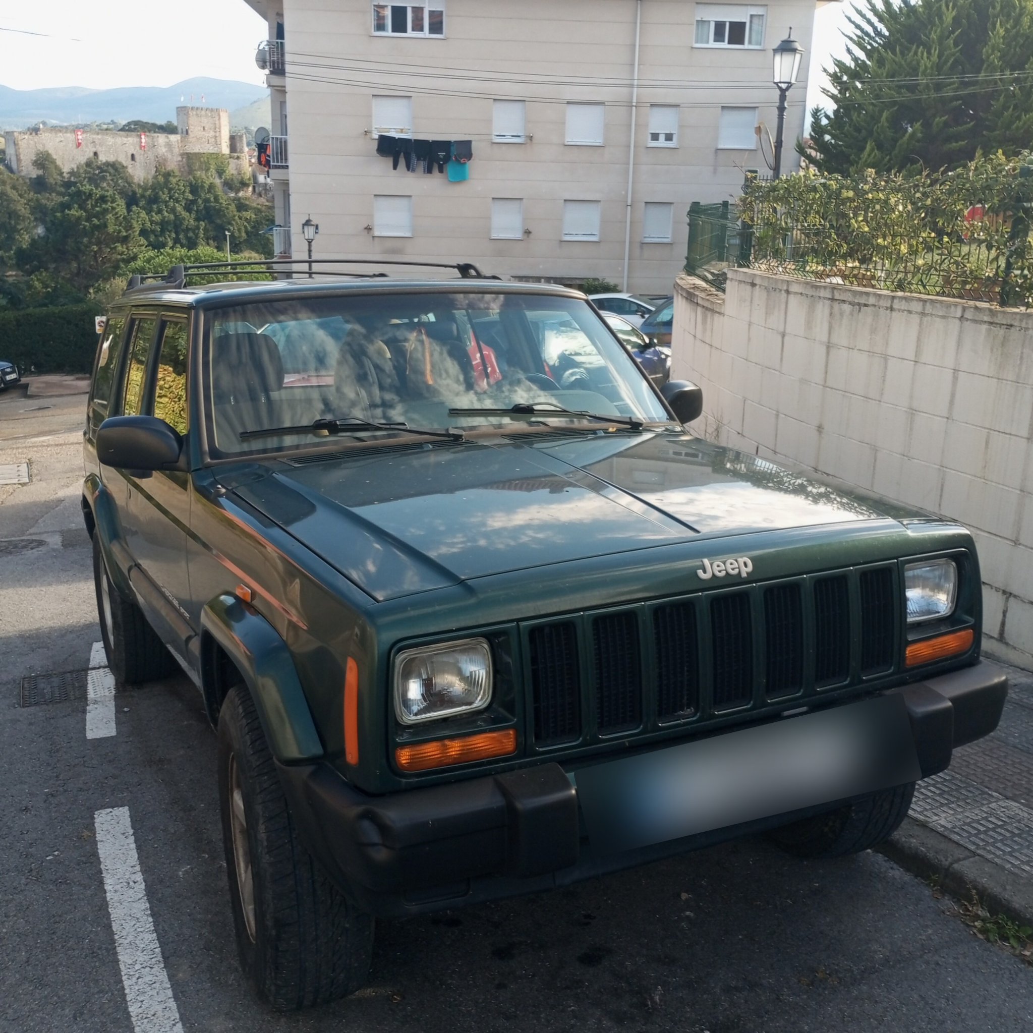 1984 Jeep Cherokee (XJ)